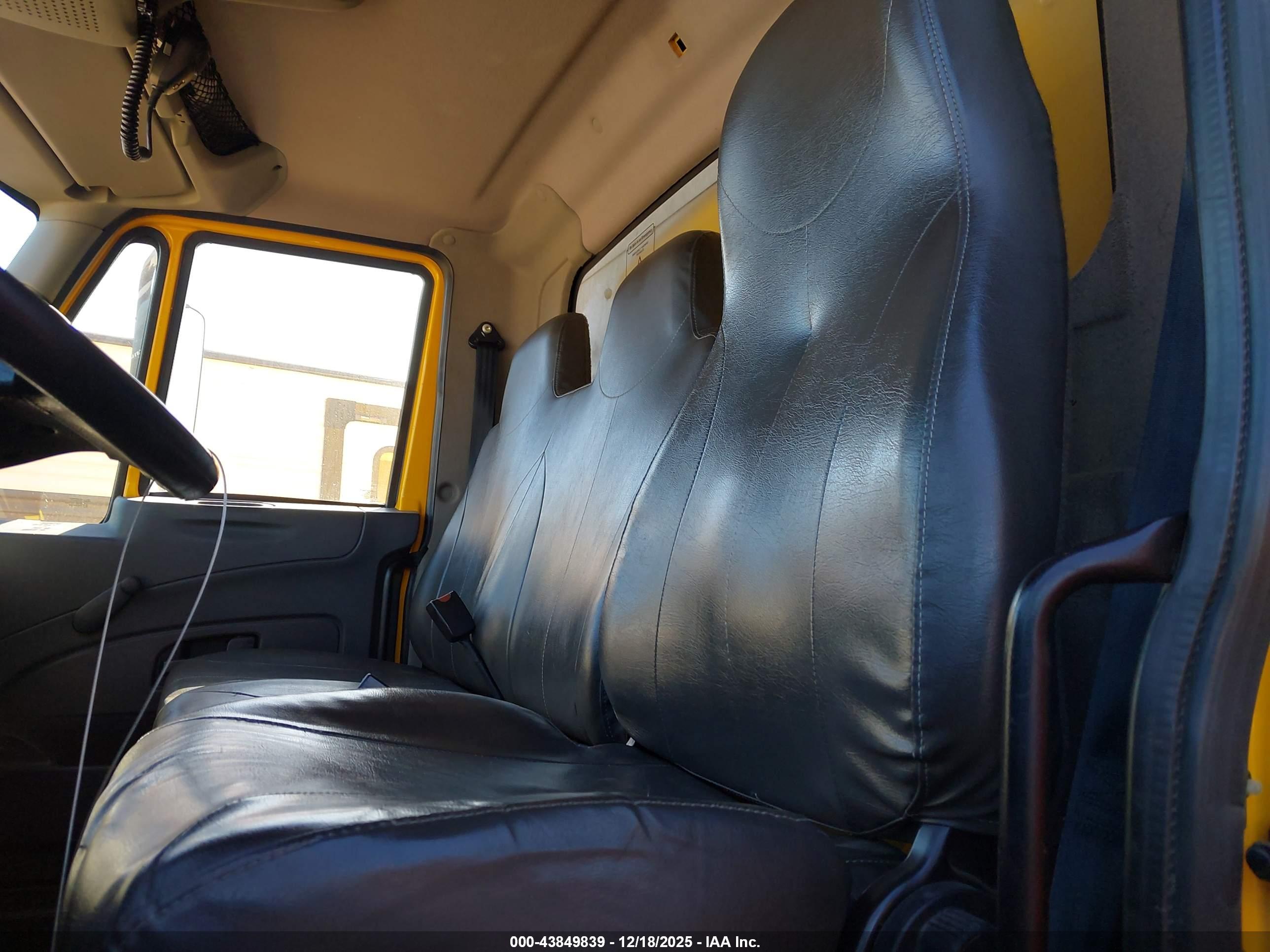 INTERNATIONAL DURASTAR image 7