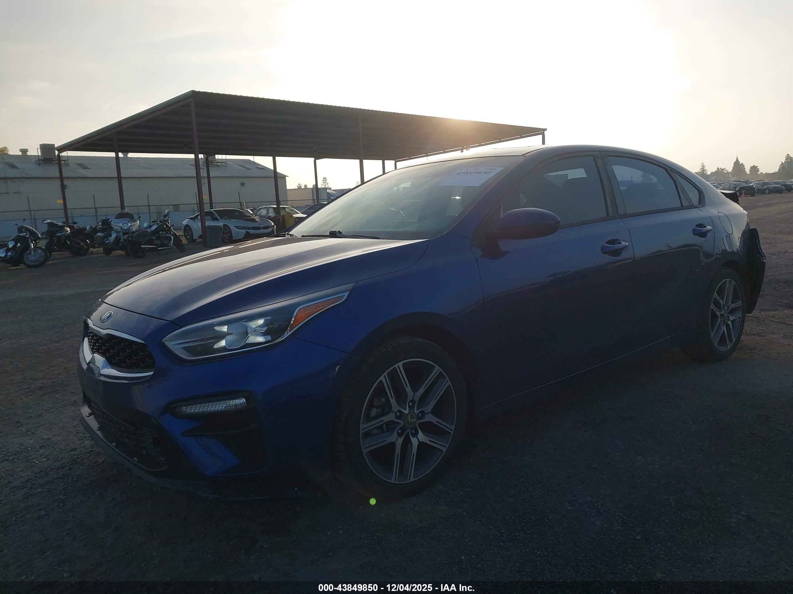 KIA FORTE image 2