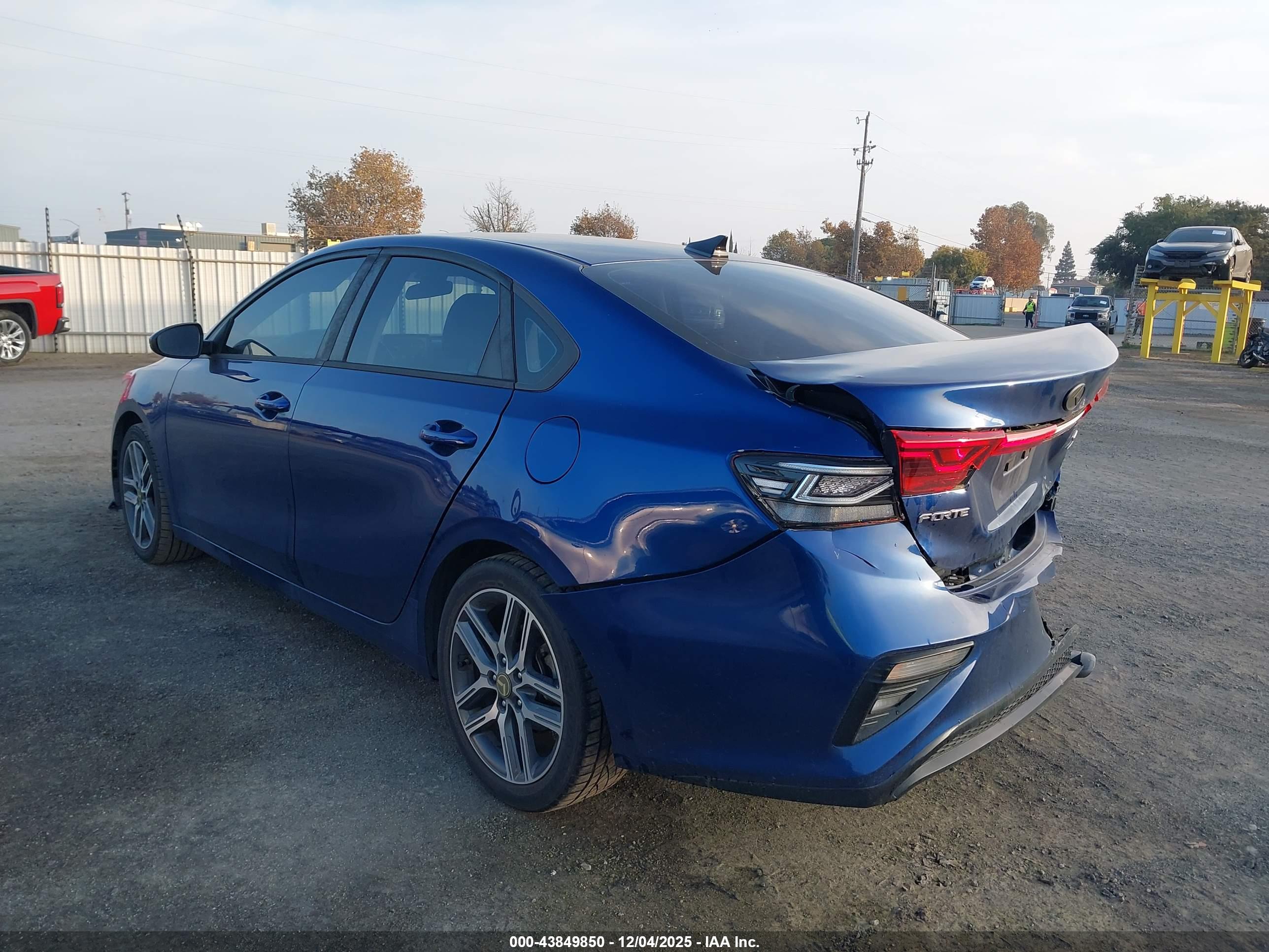 KIA FORTE image 3