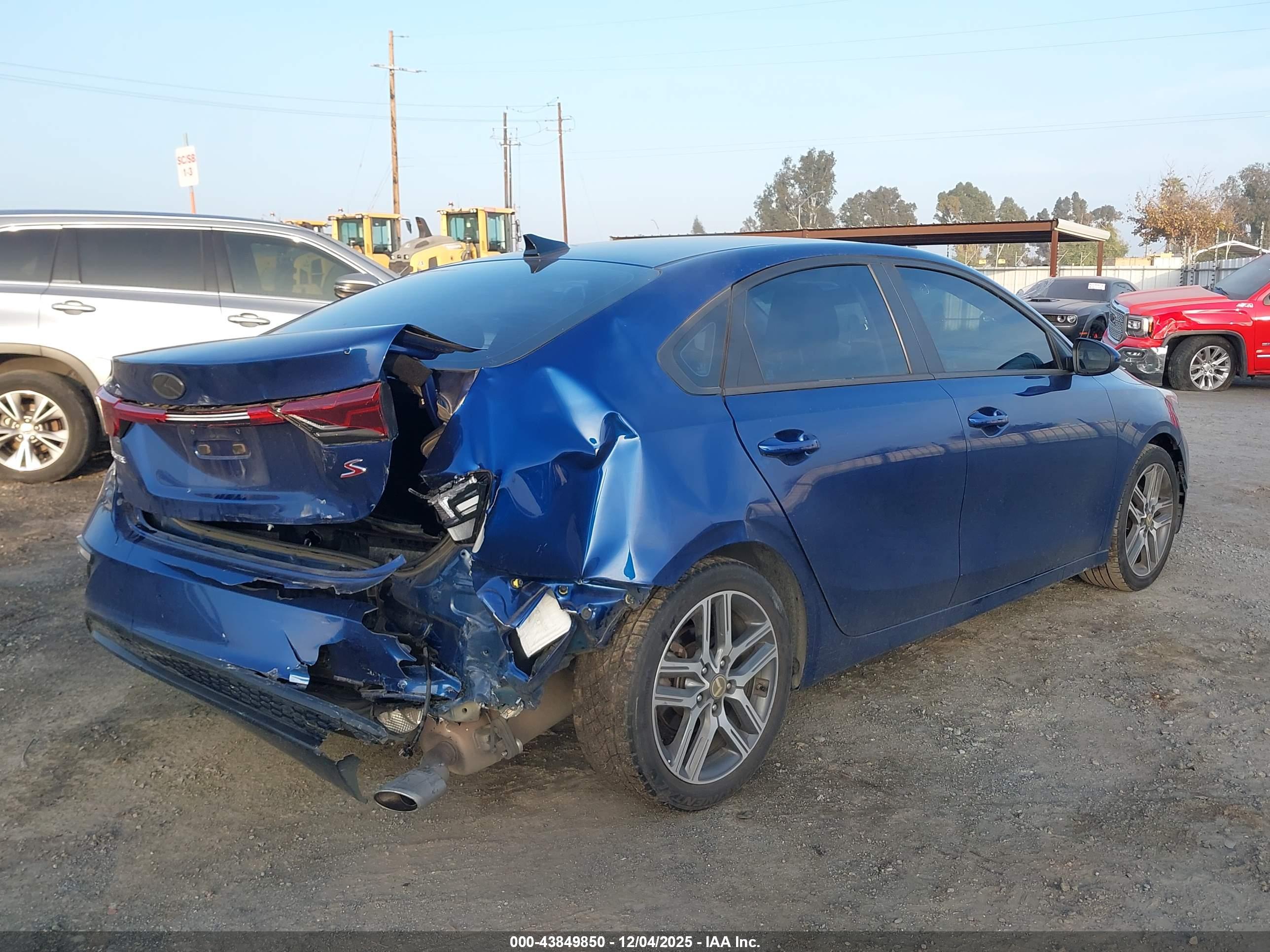 KIA FORTE image 4