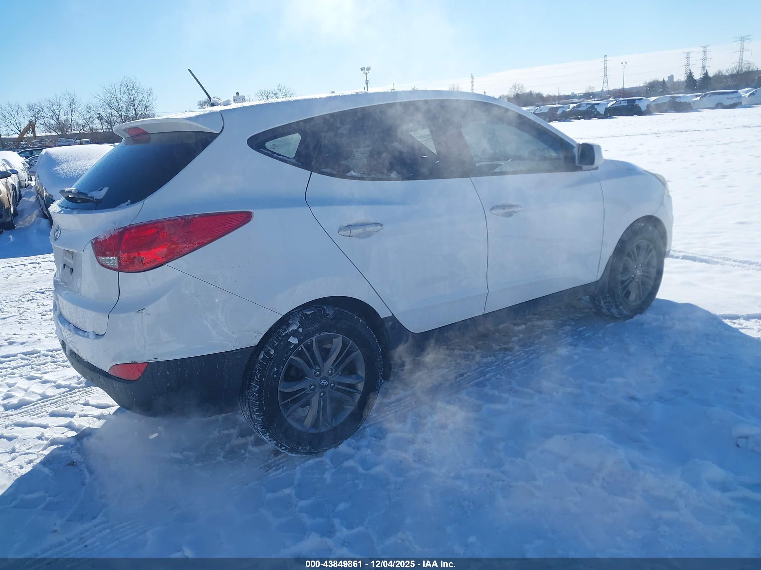 HYUNDAI TUCSON image 4