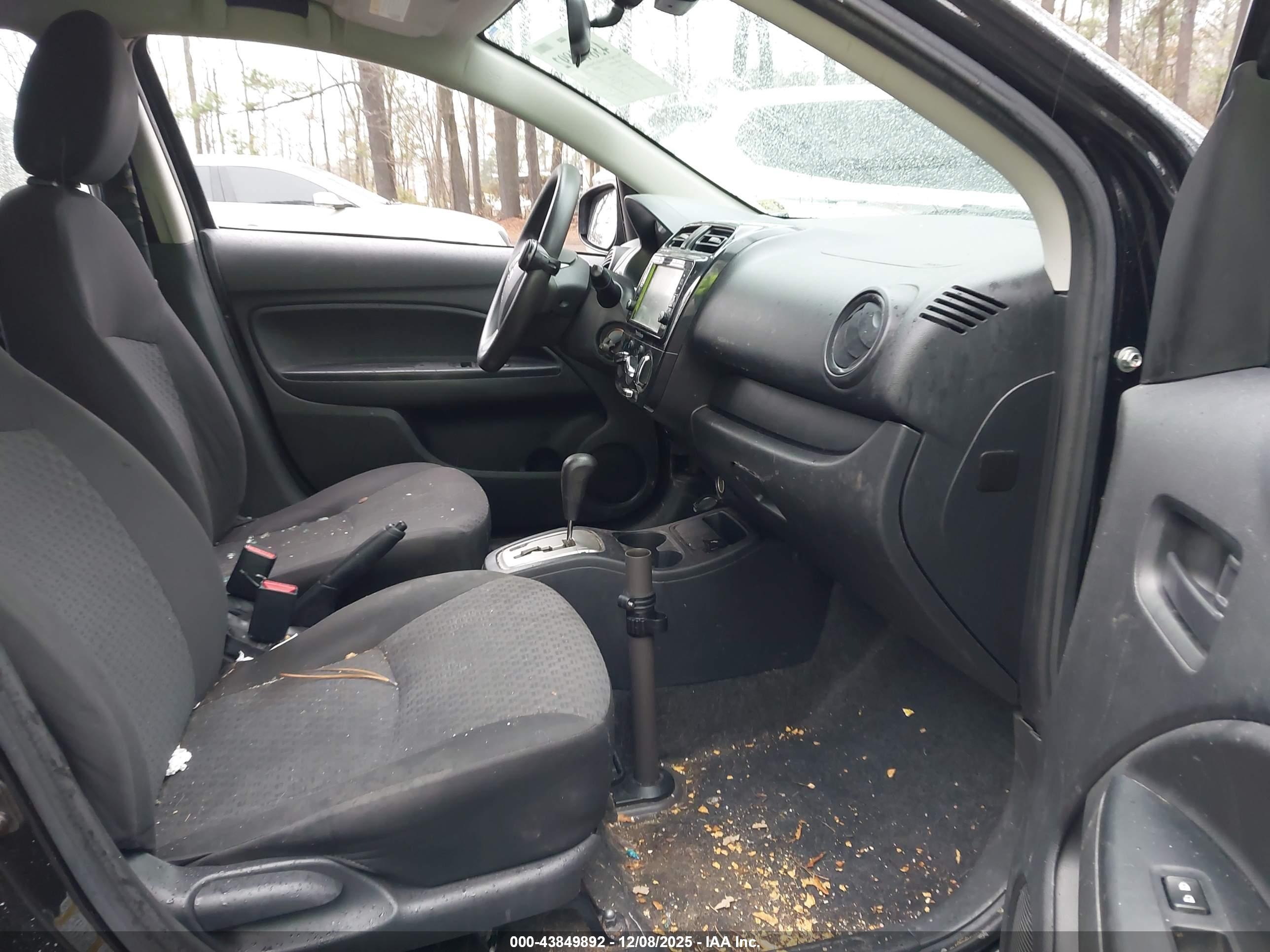 MITSUBISHI MIRAGE image 5