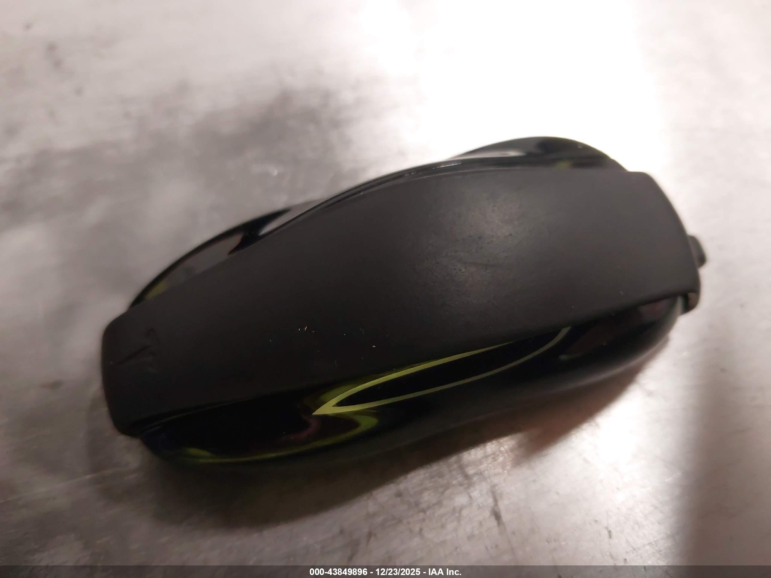 TESLA MODEL image 11