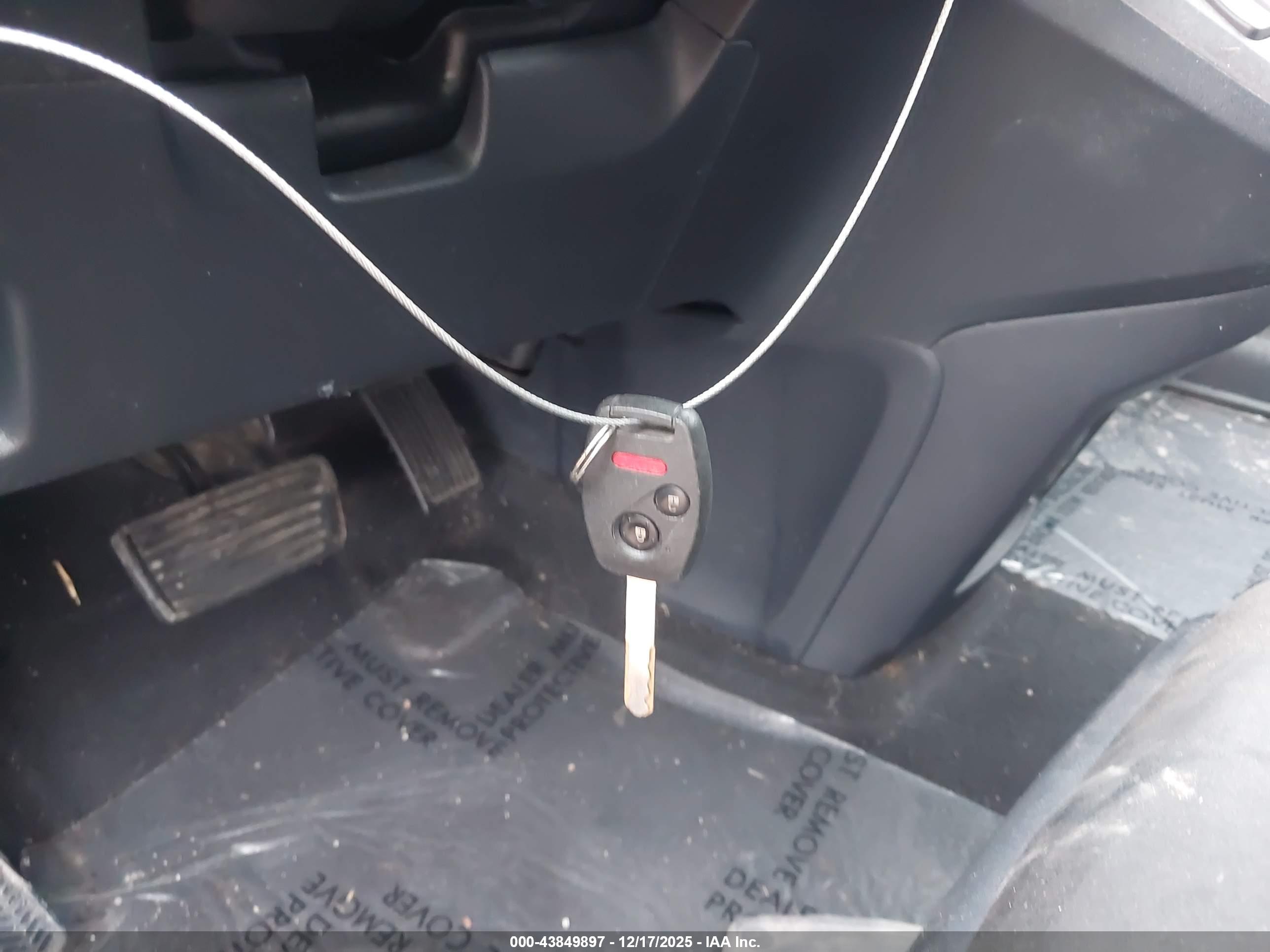 HONDA CR-V image 11