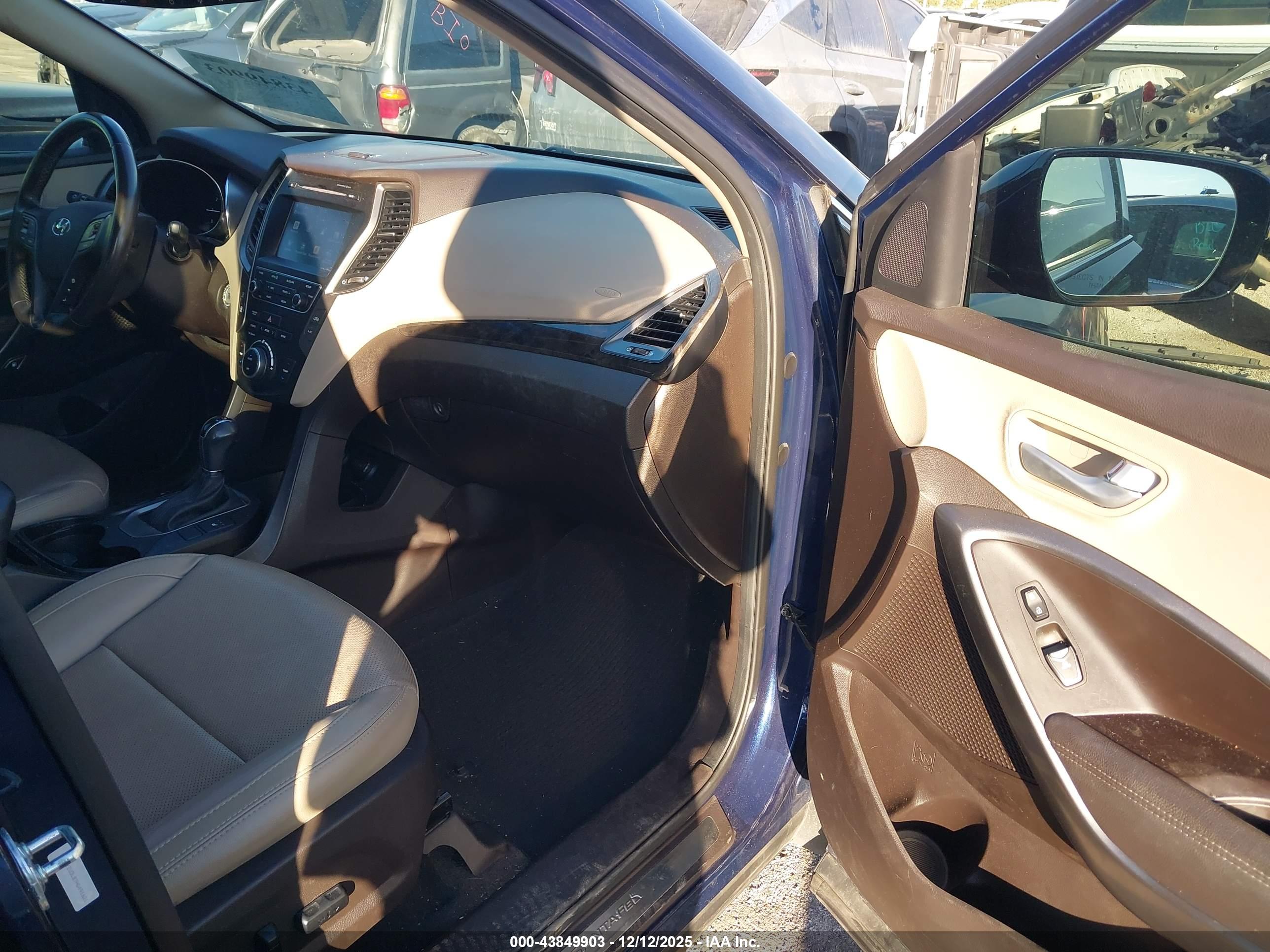 HYUNDAI SANTA image 5