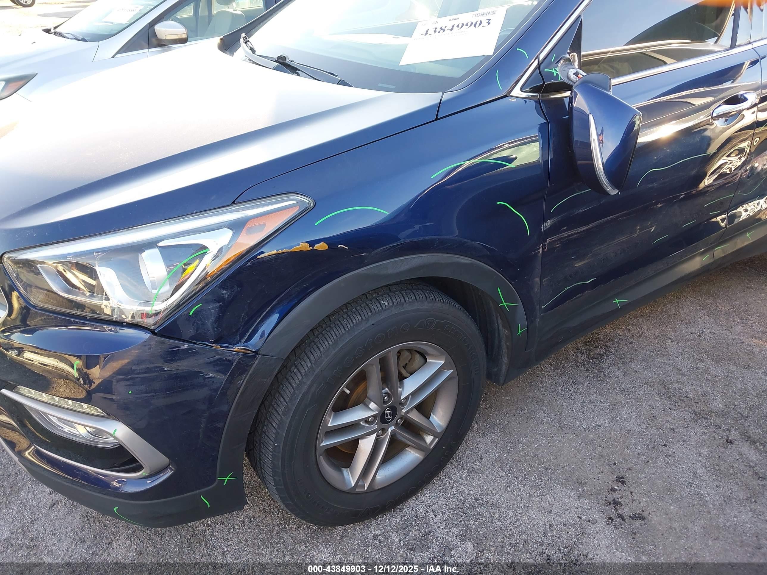 HYUNDAI SANTA image 6