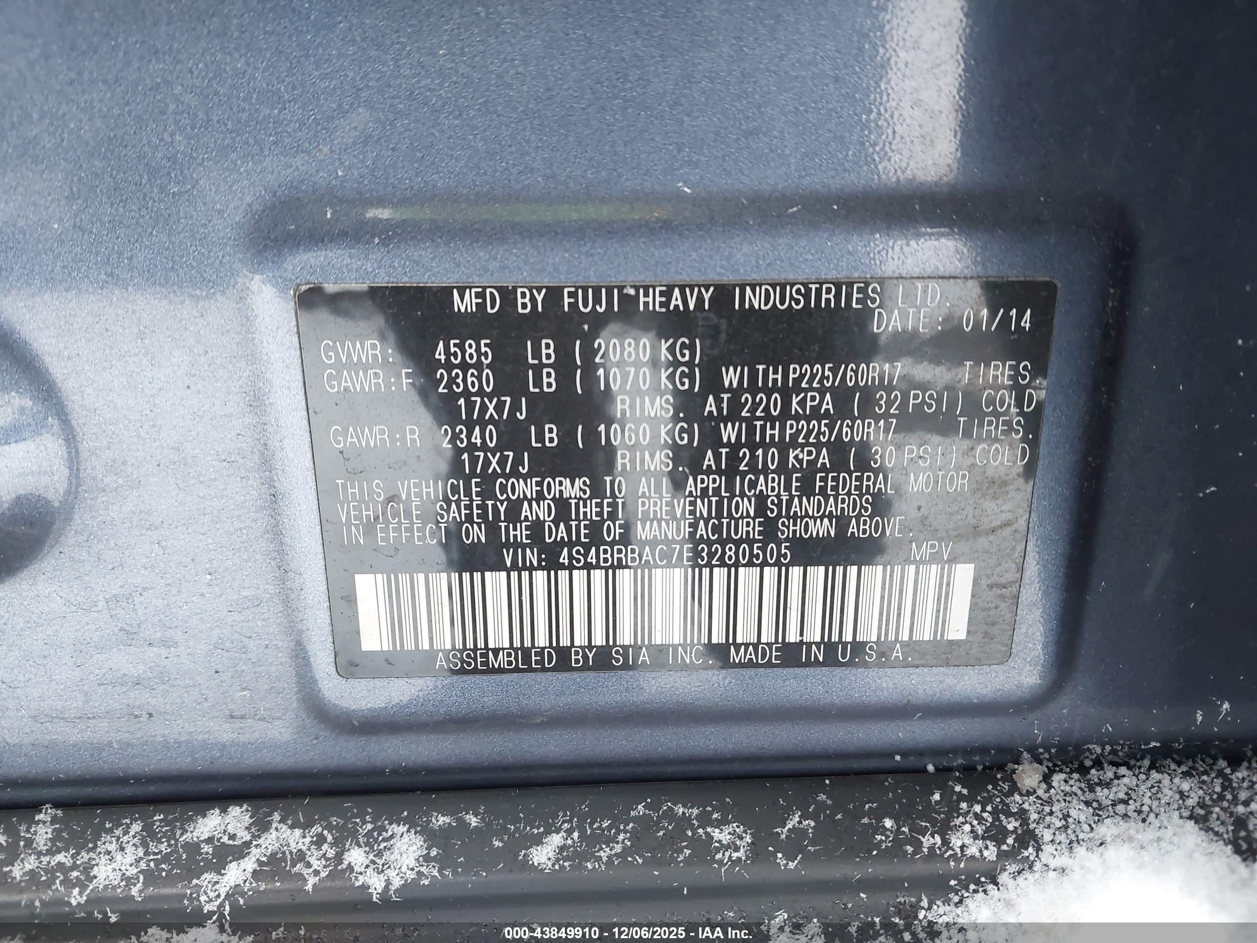 SUBARU OUTBACK image 9