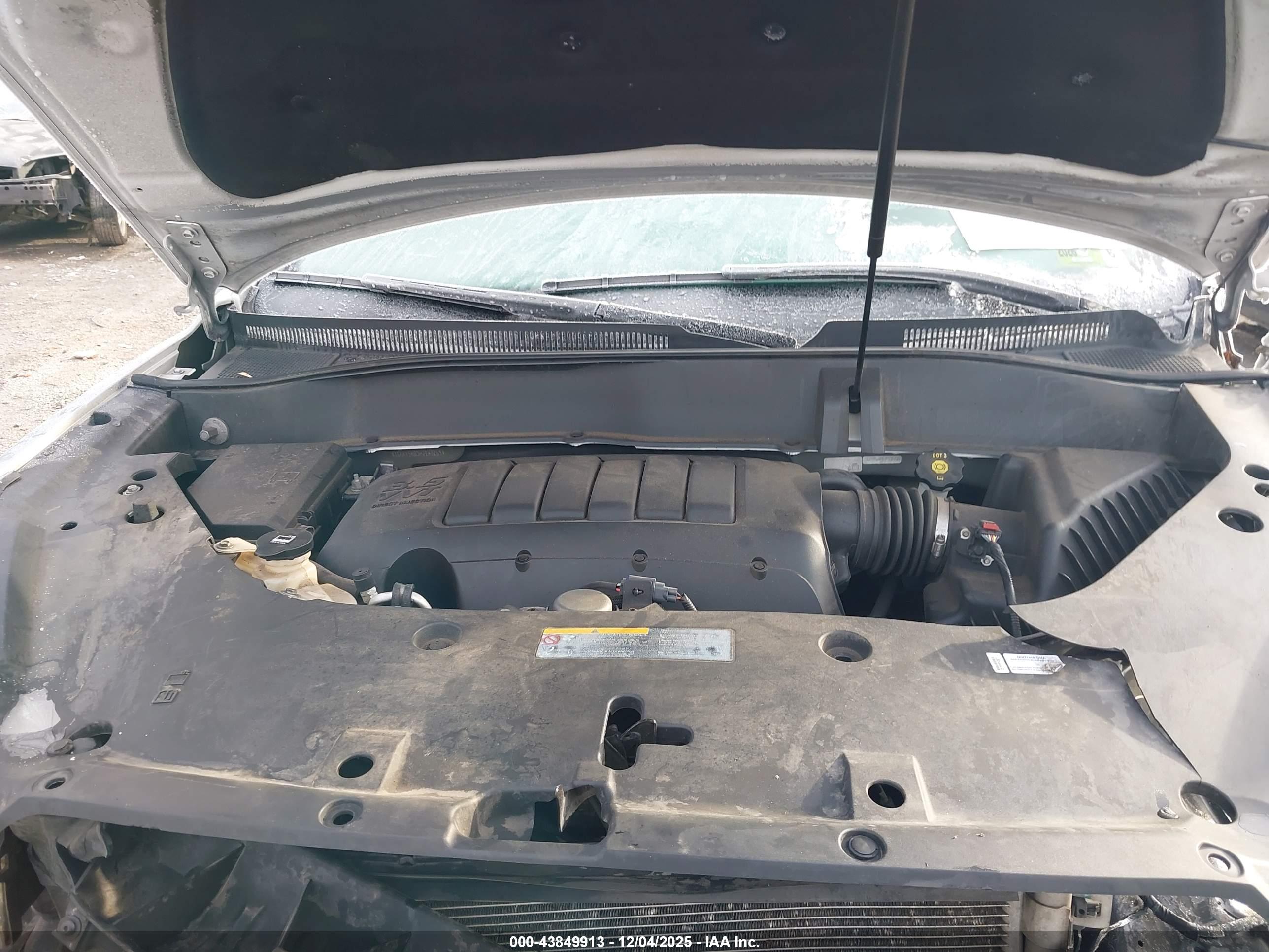 GMC ACADIA image 10