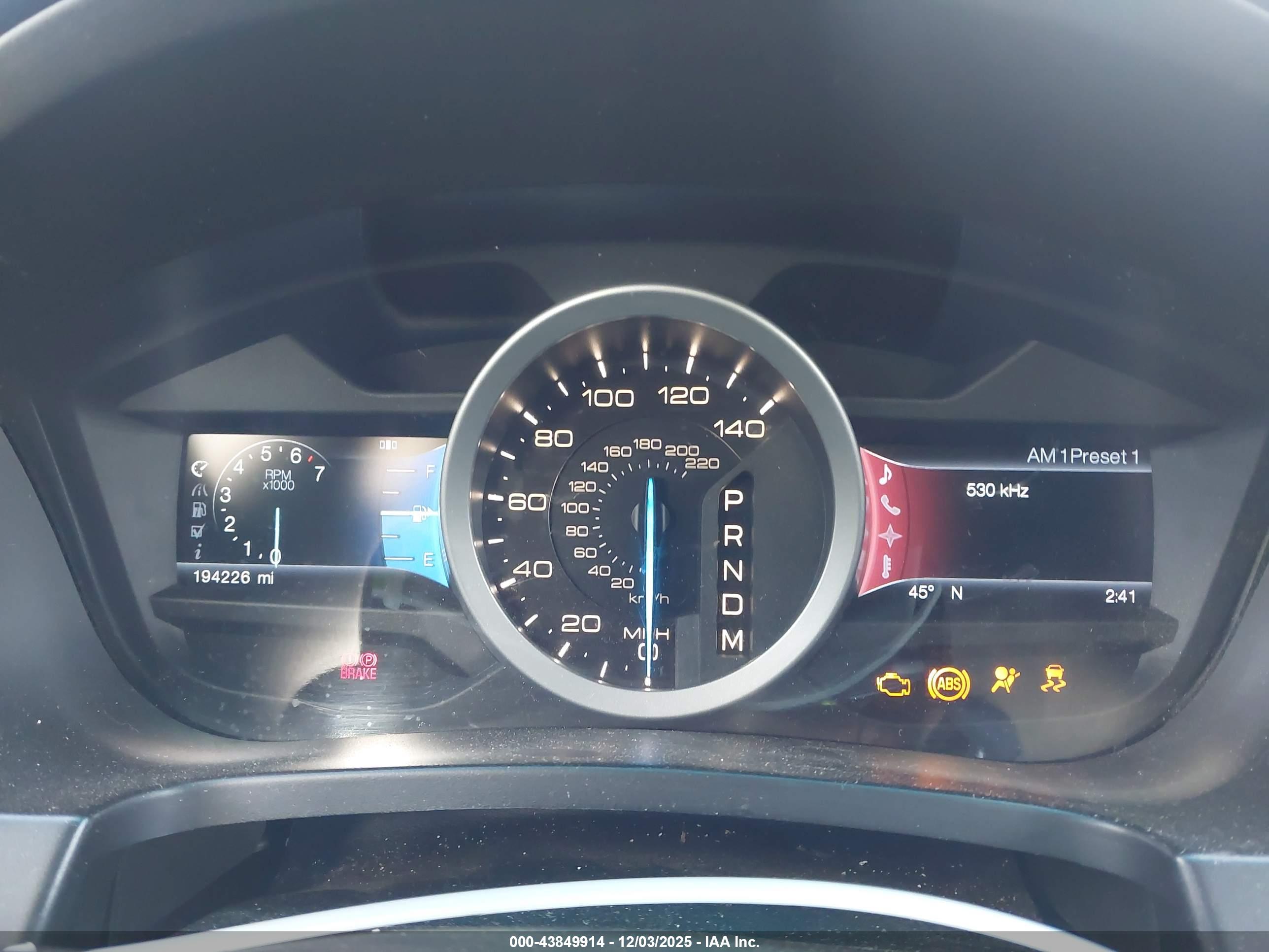 FORD EXPLORER image 7