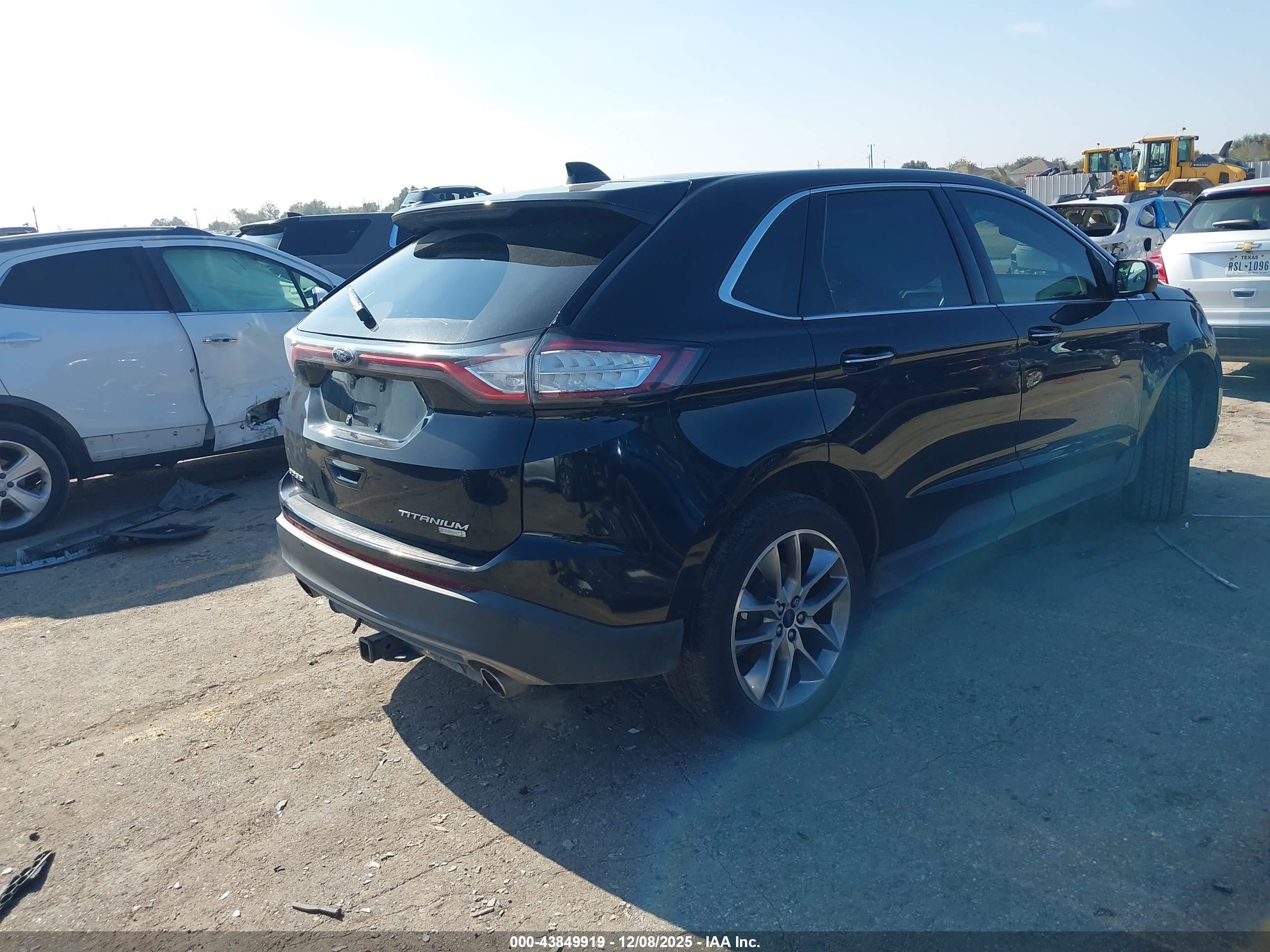 FORD EDGE image 4