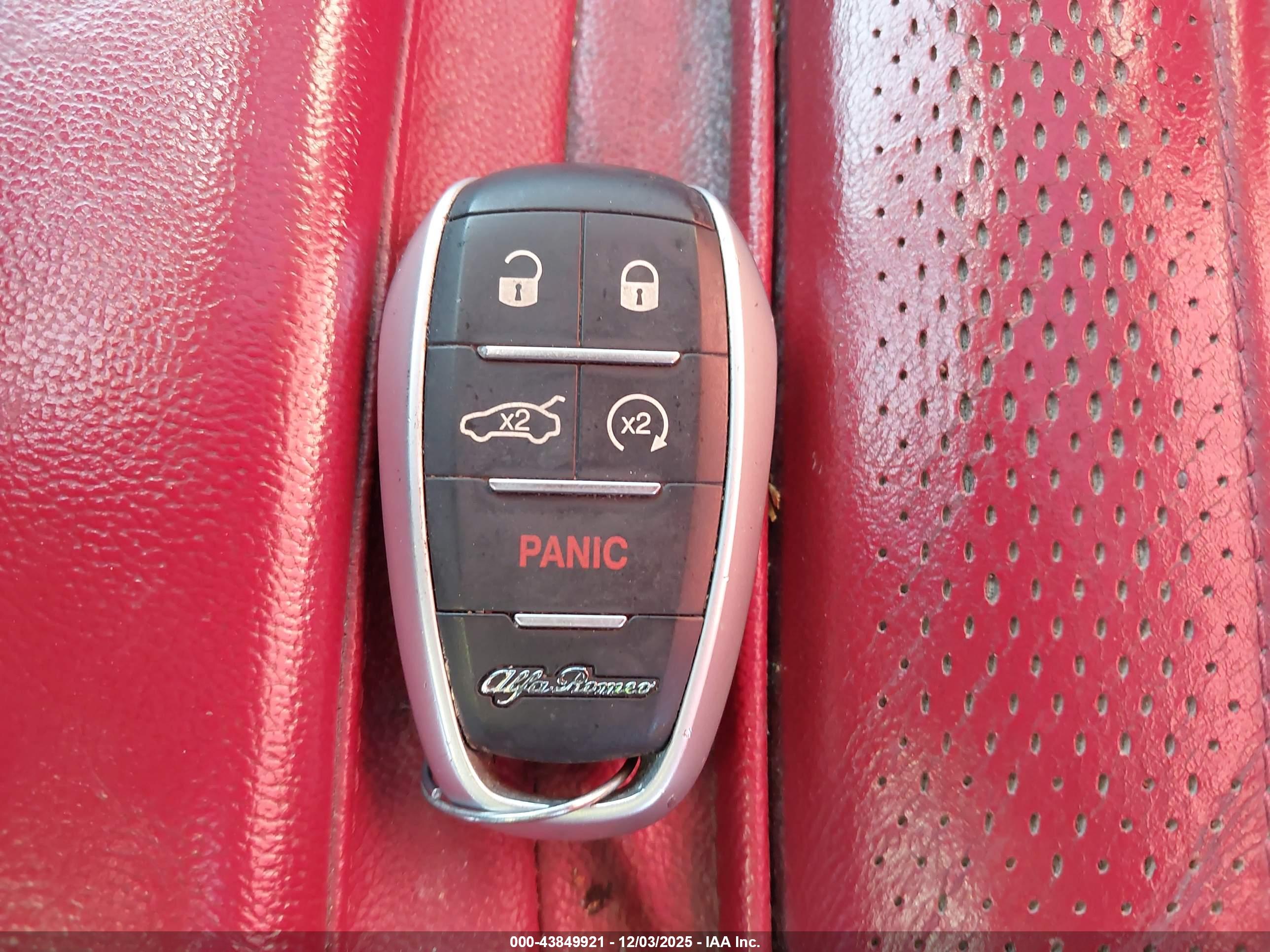 ALFA ROMEO image 11