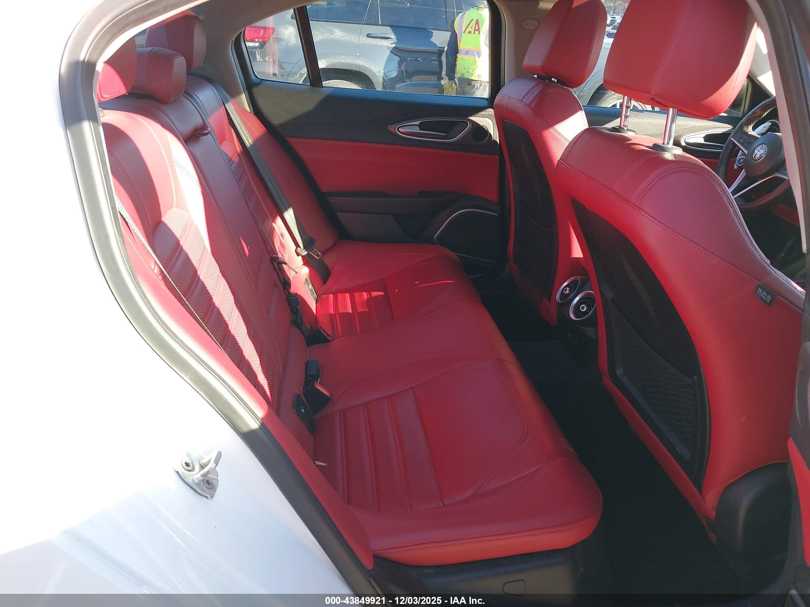 ALFA ROMEO image 8