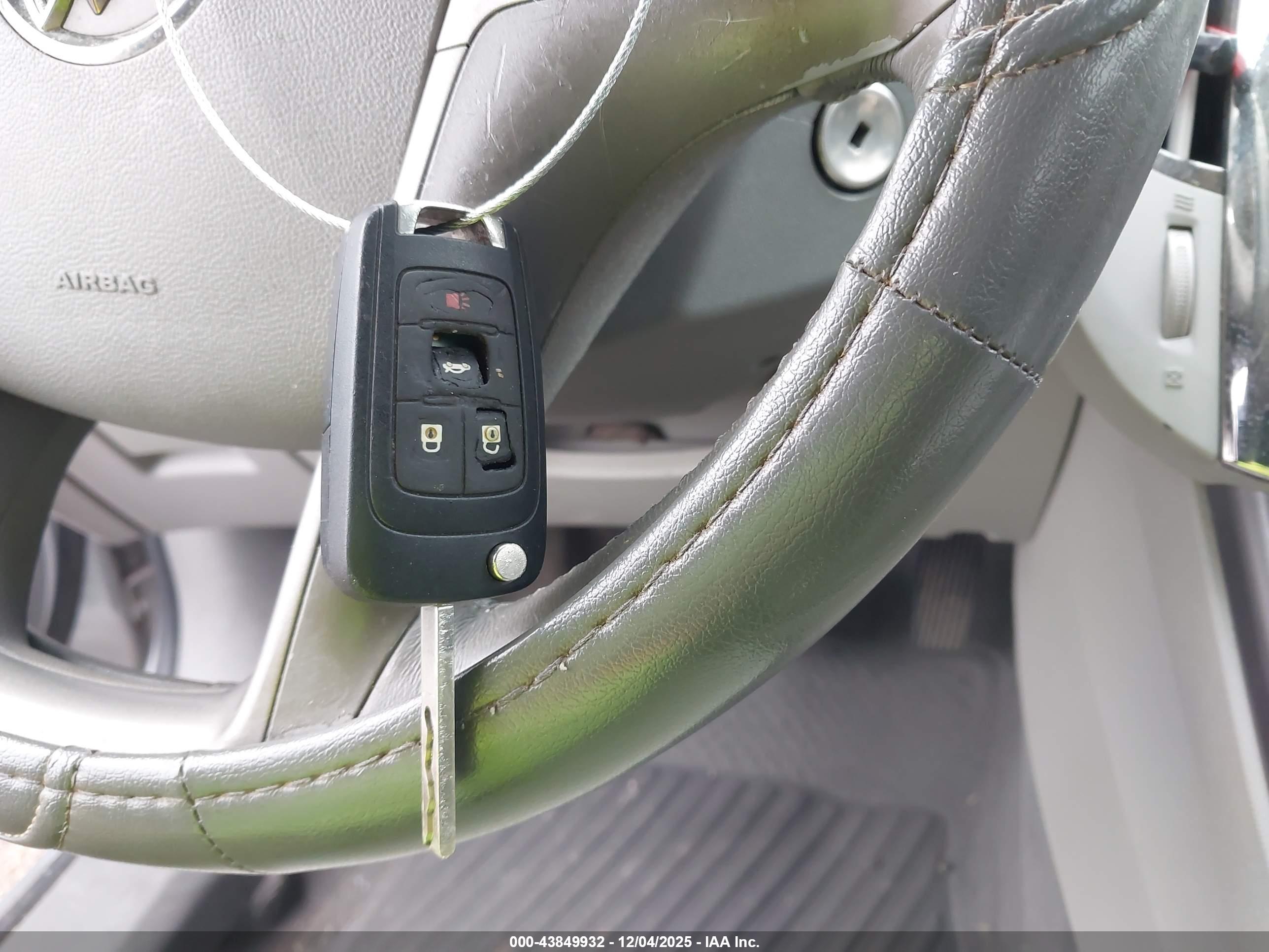 BUICK LACROSSE image 11
