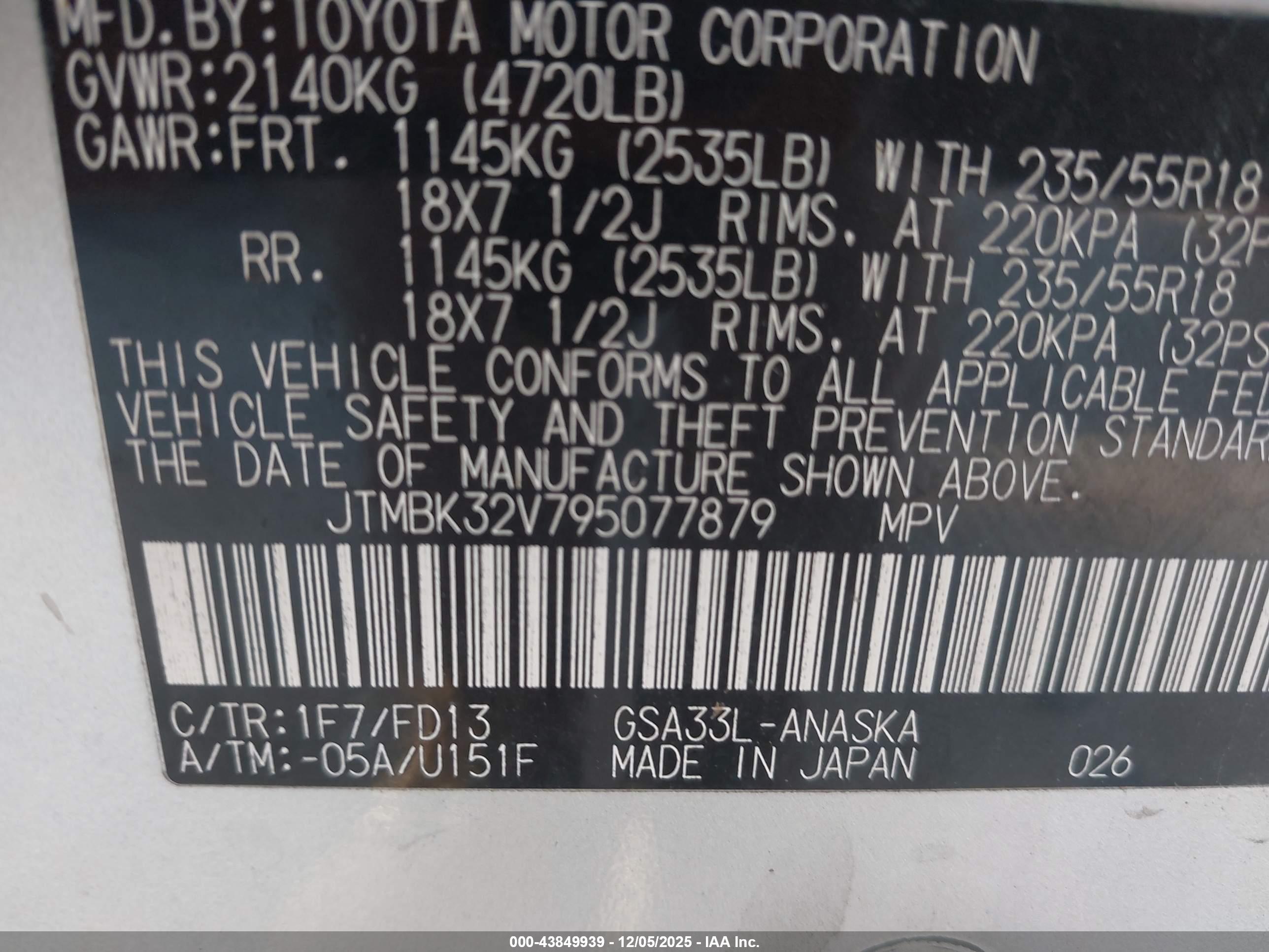 TOYOTA RAV4 image 9