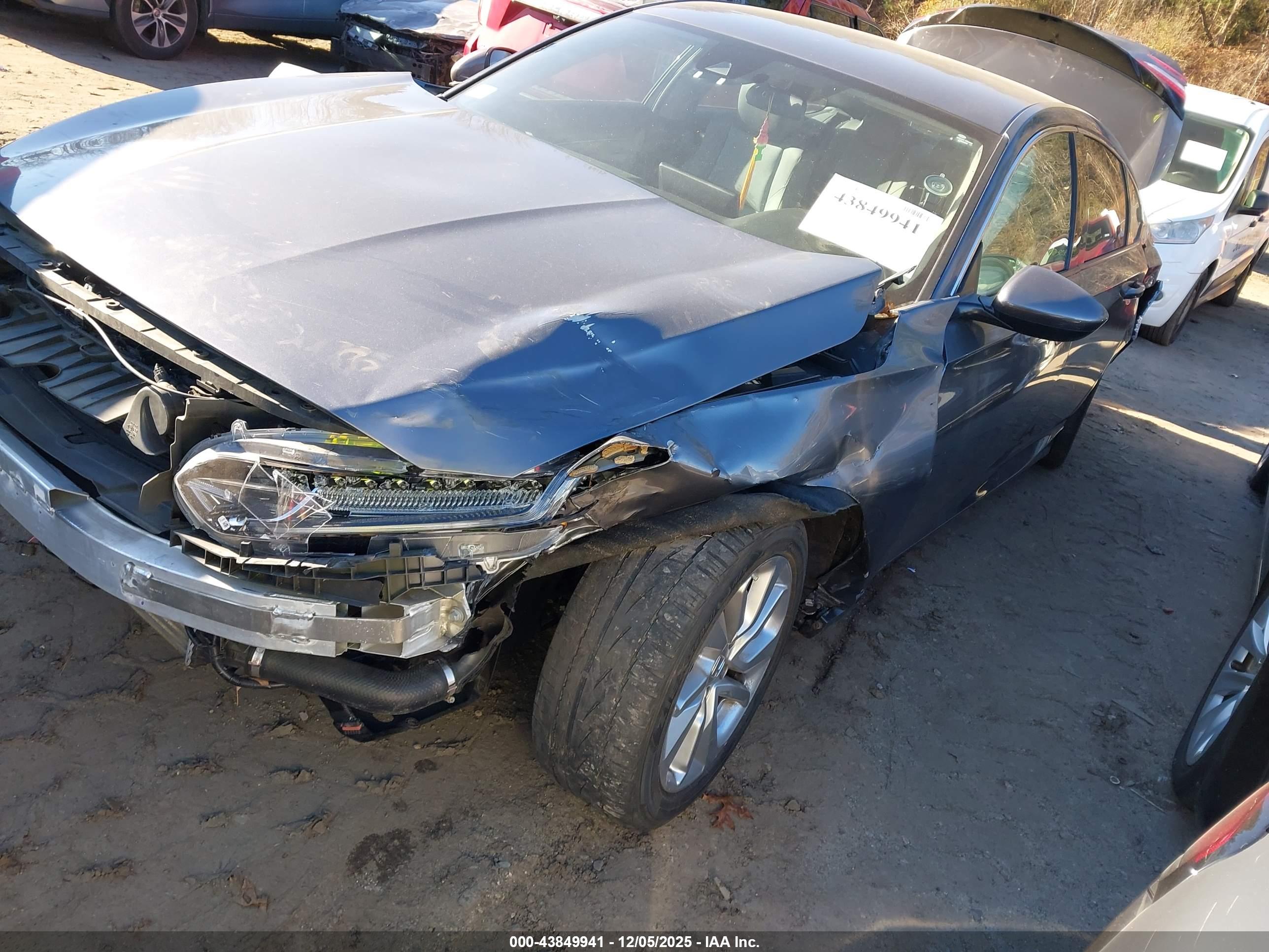 HONDA ACCORD image 2