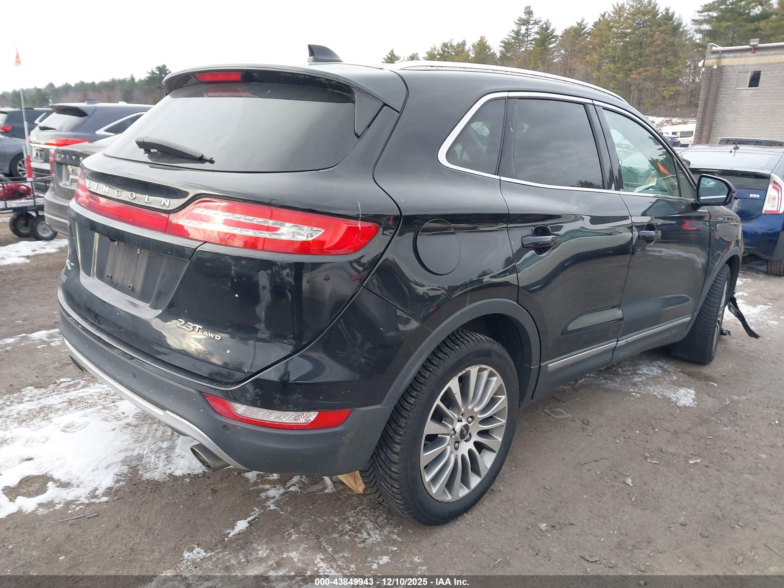 LINCOLN MKC image 4