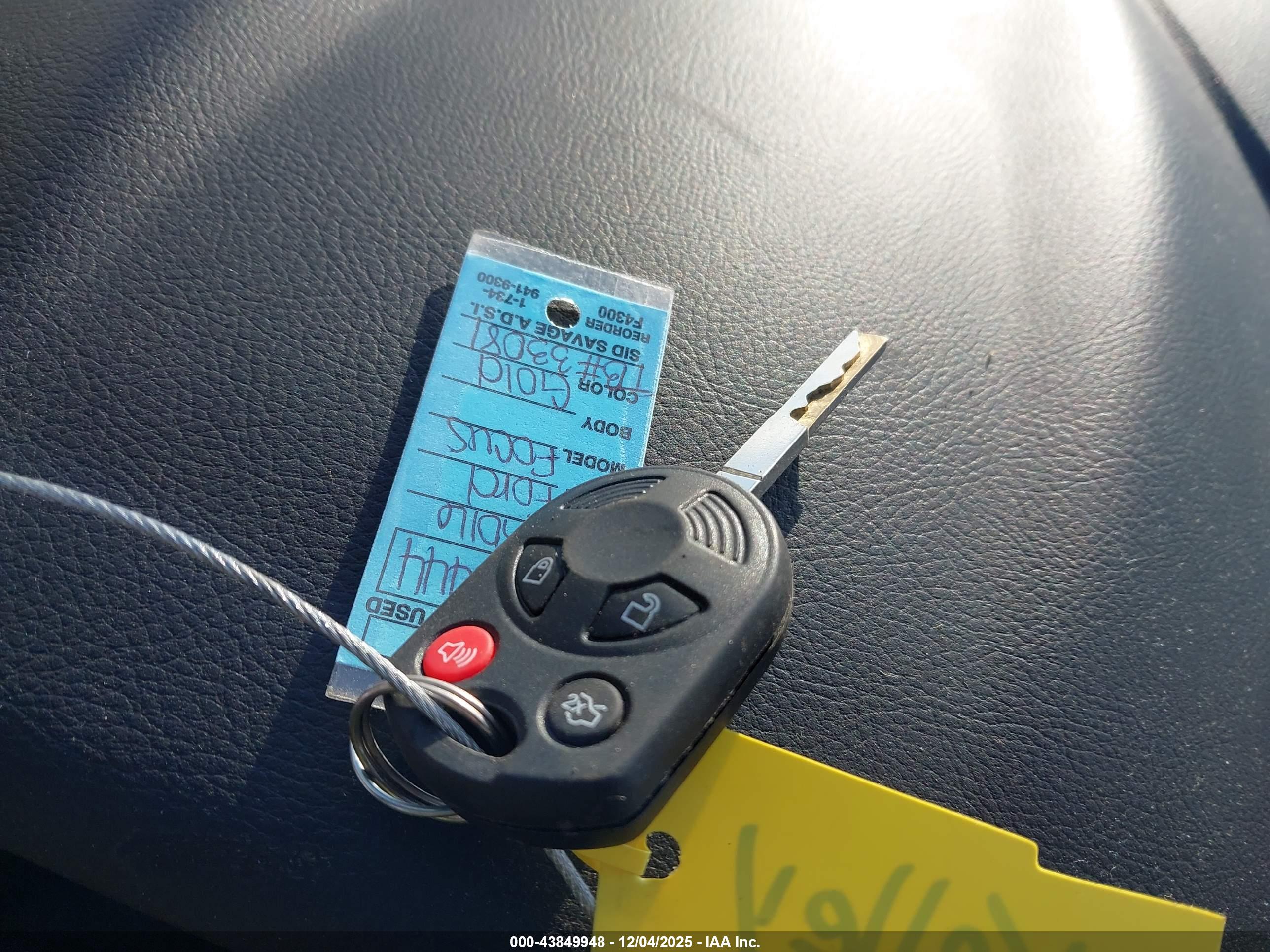 FORD FOCUS image 11