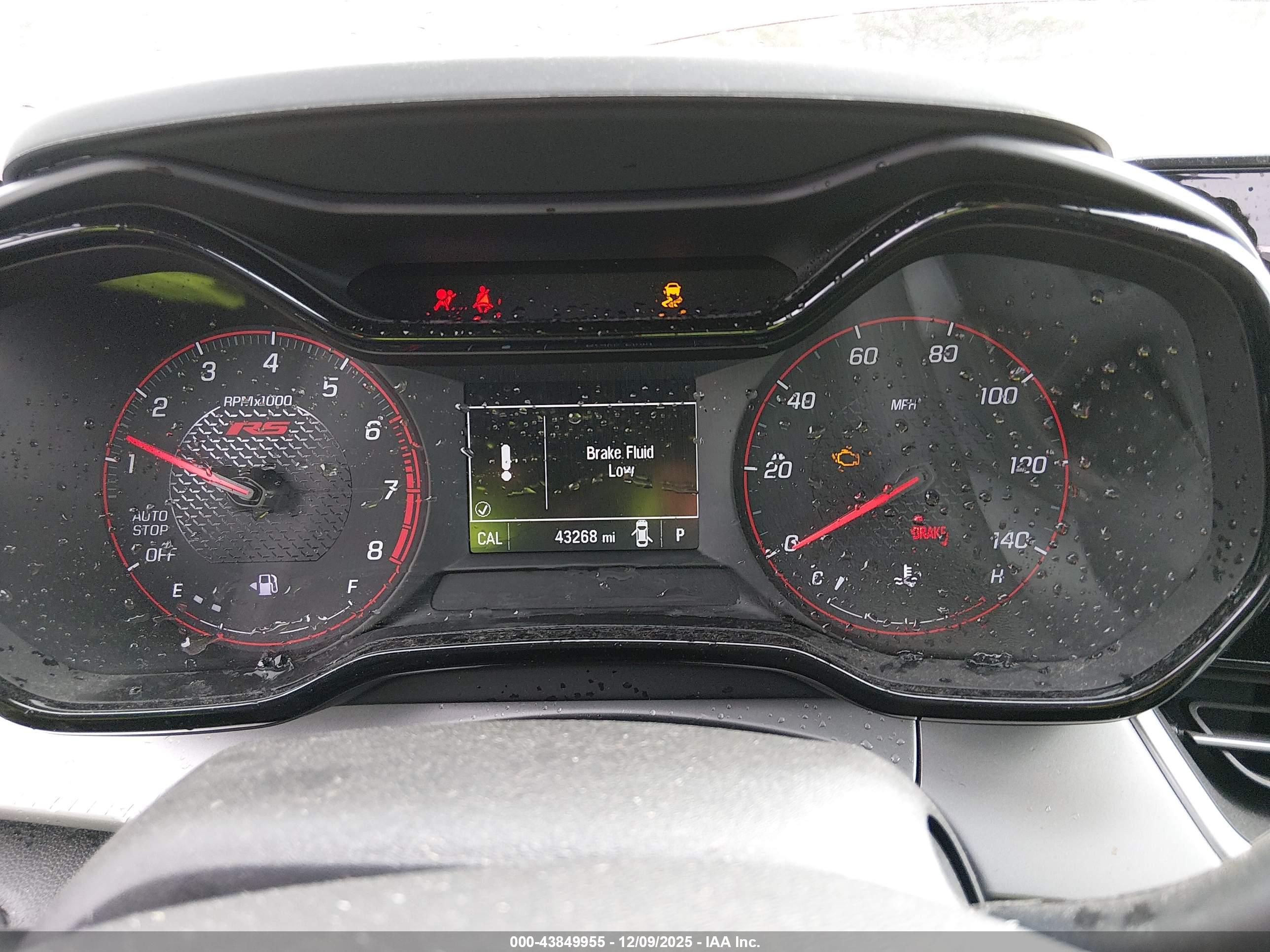 CHEVROLET TRAX image 7