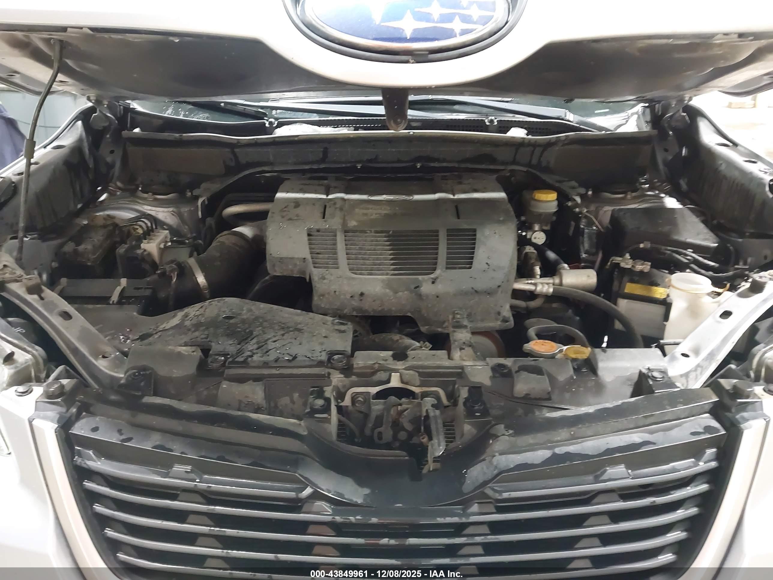 SUBARU FORESTER image 10