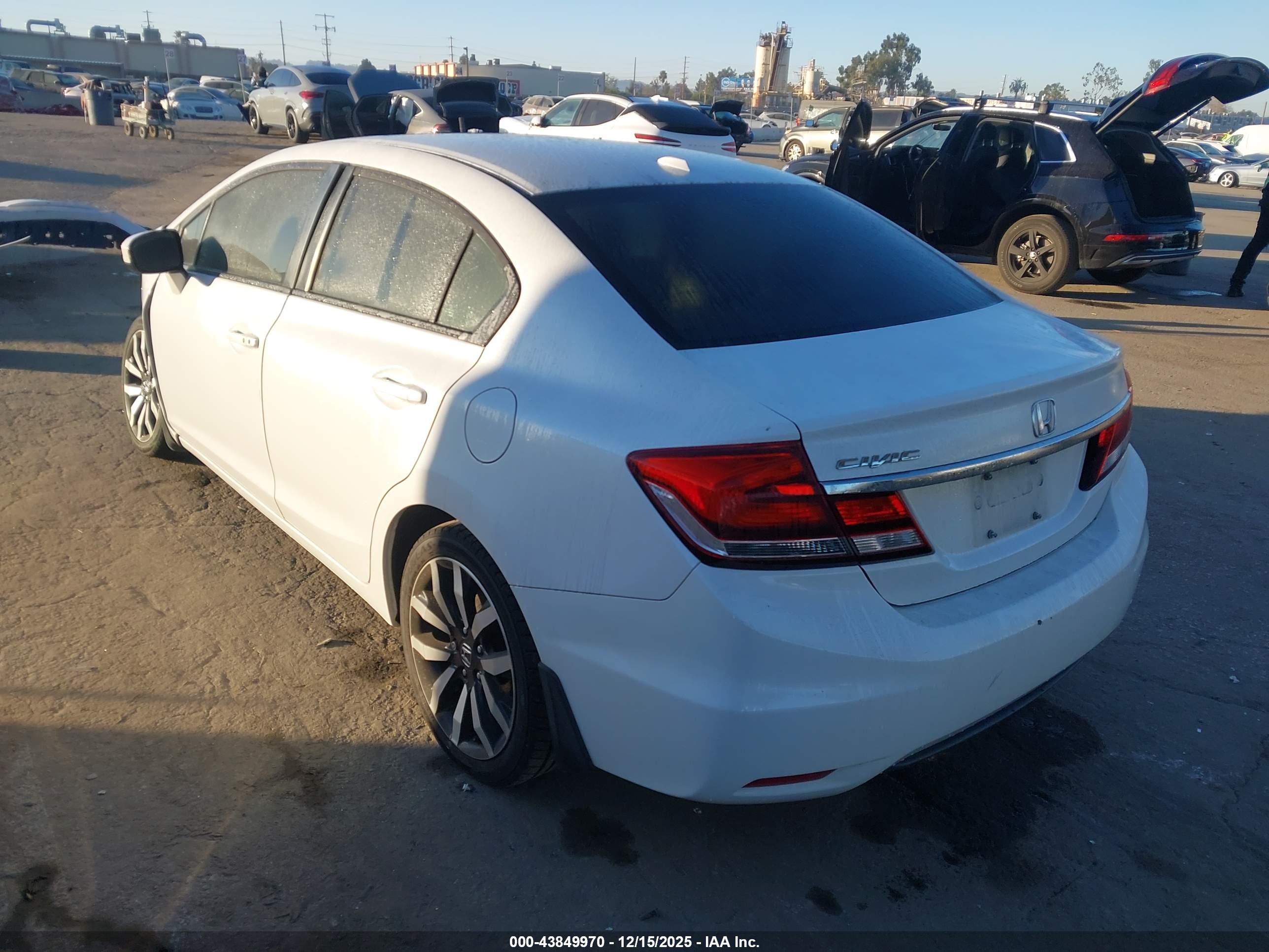 HONDA CIVIC image 3