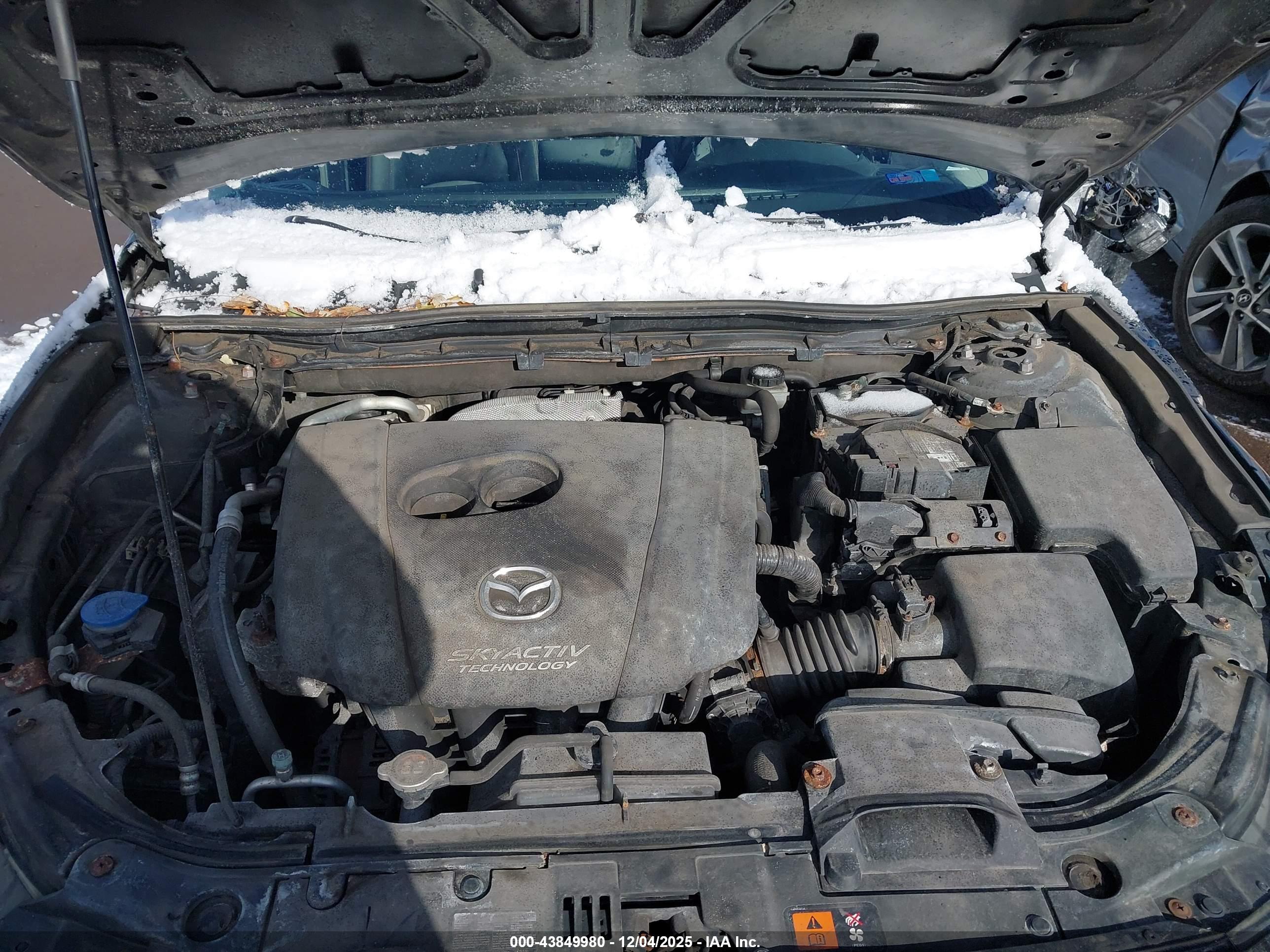 MAZDA MAZDA3 image 10