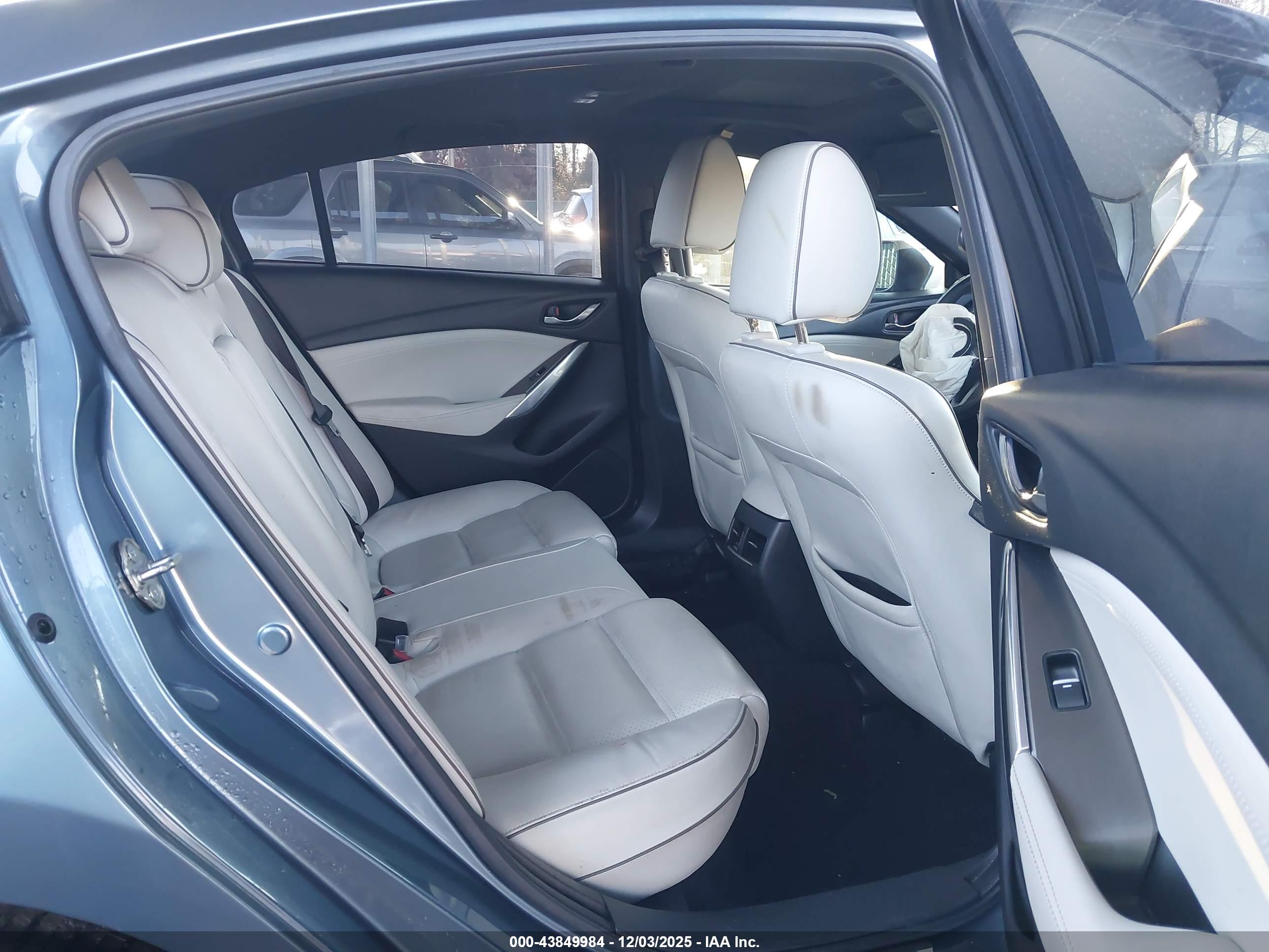MAZDA MAZDA6 image 8
