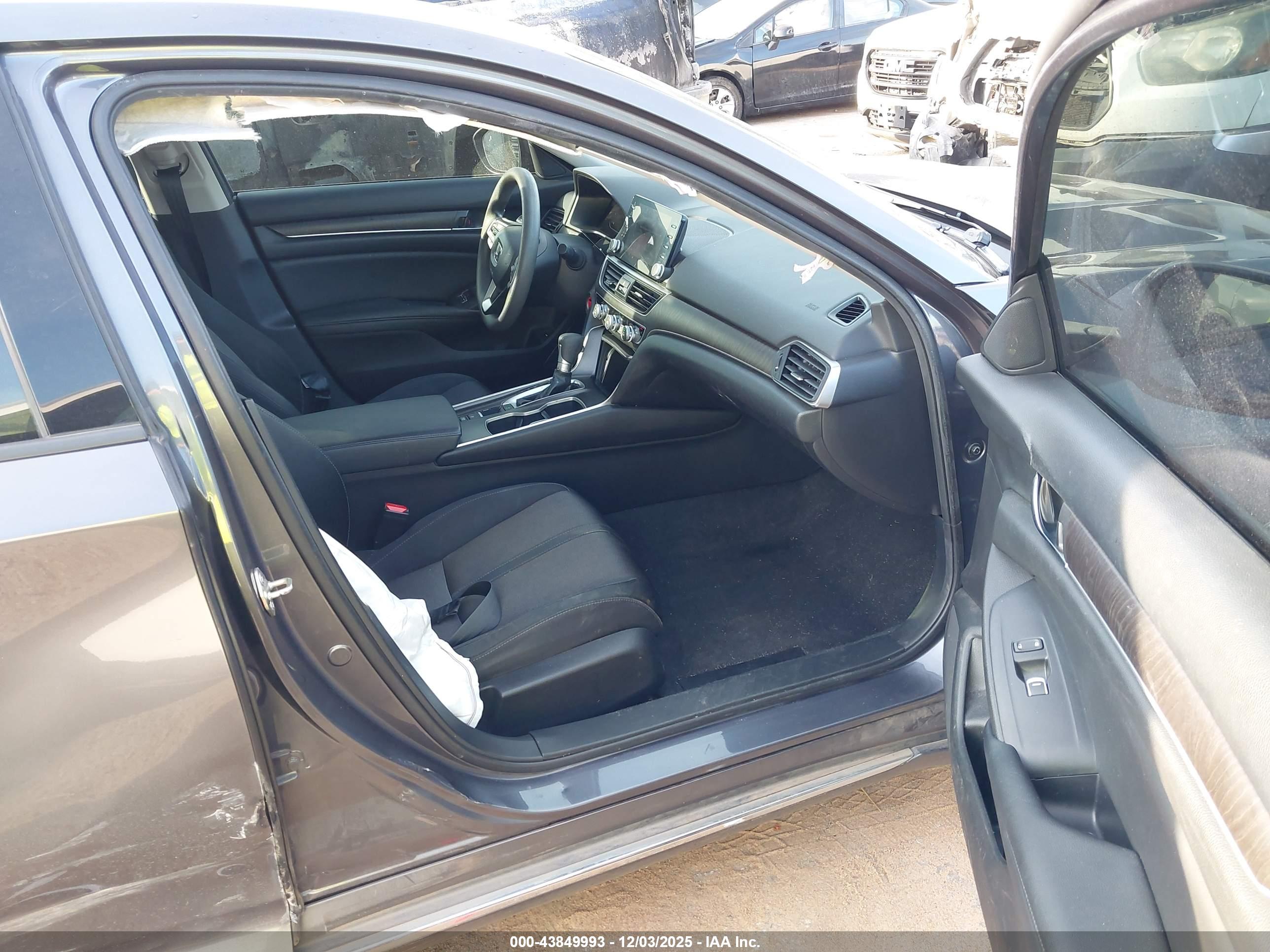 HONDA ACCORD image 5