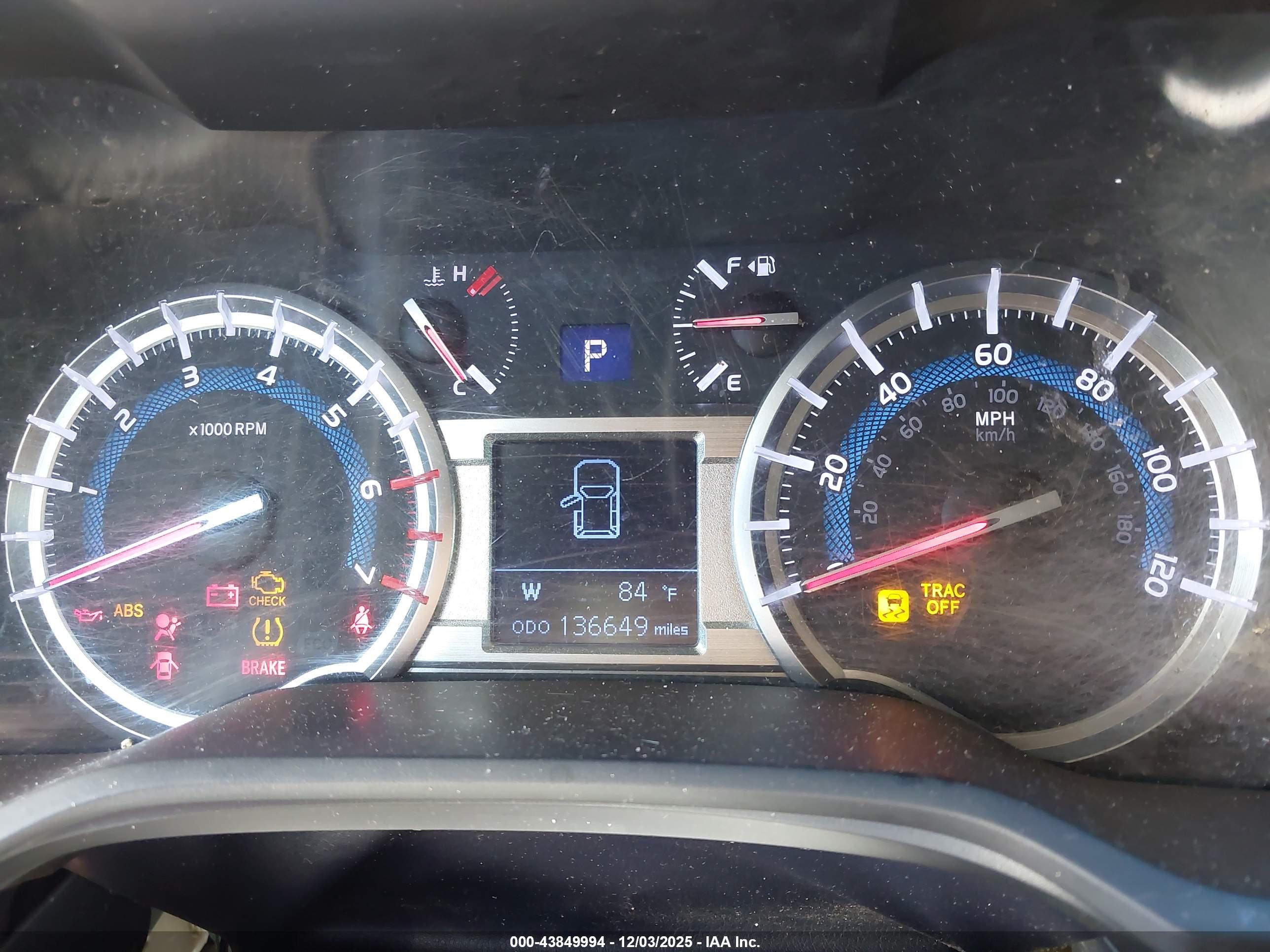 TOYOTA 4RUNNER image 7
