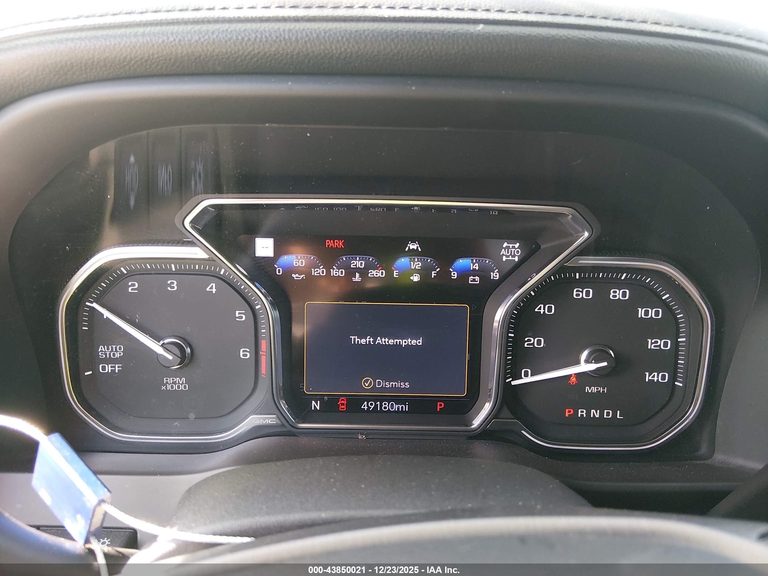GMC SIERRA image 7