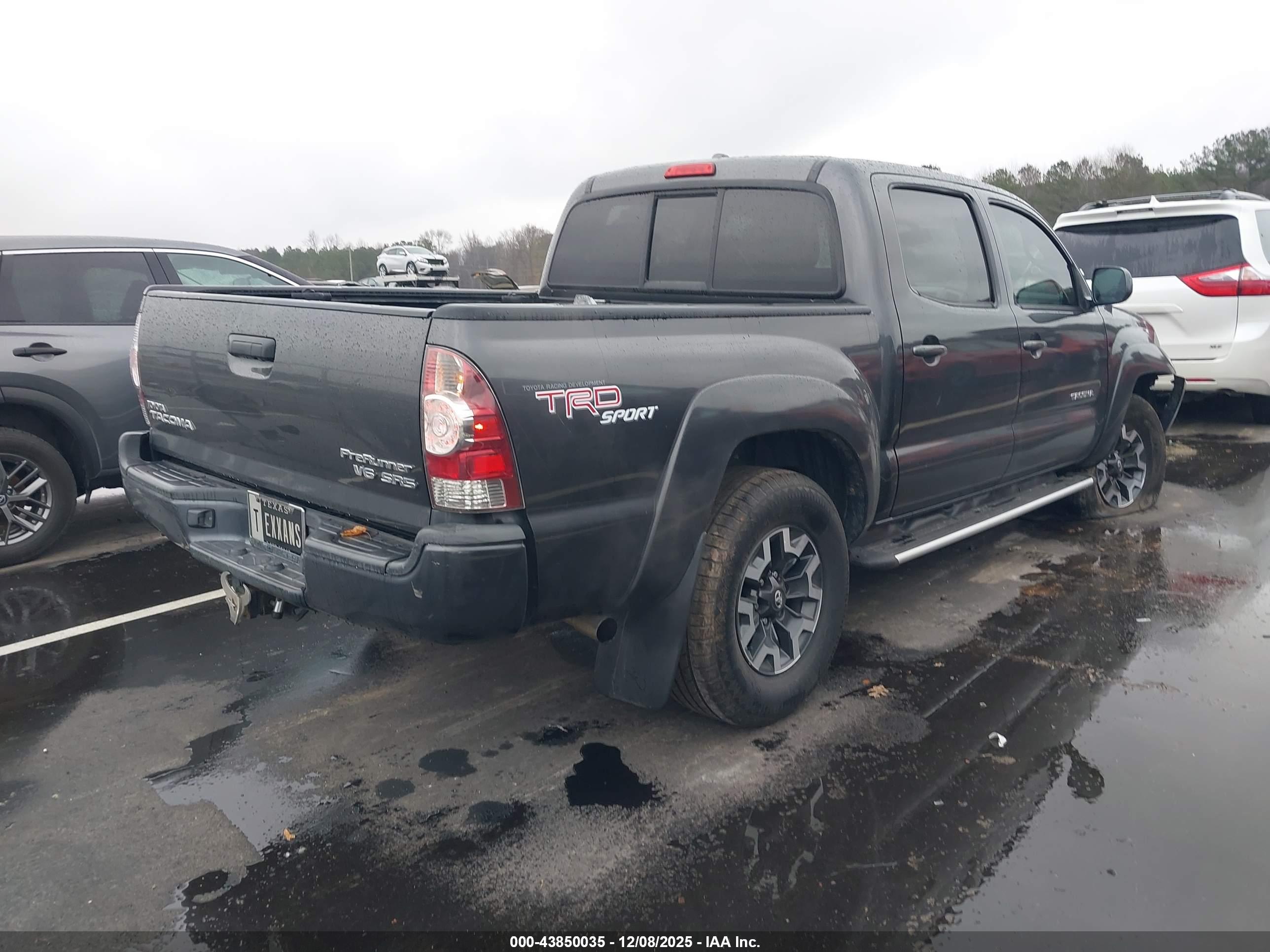 TOYOTA TACOMA image 4