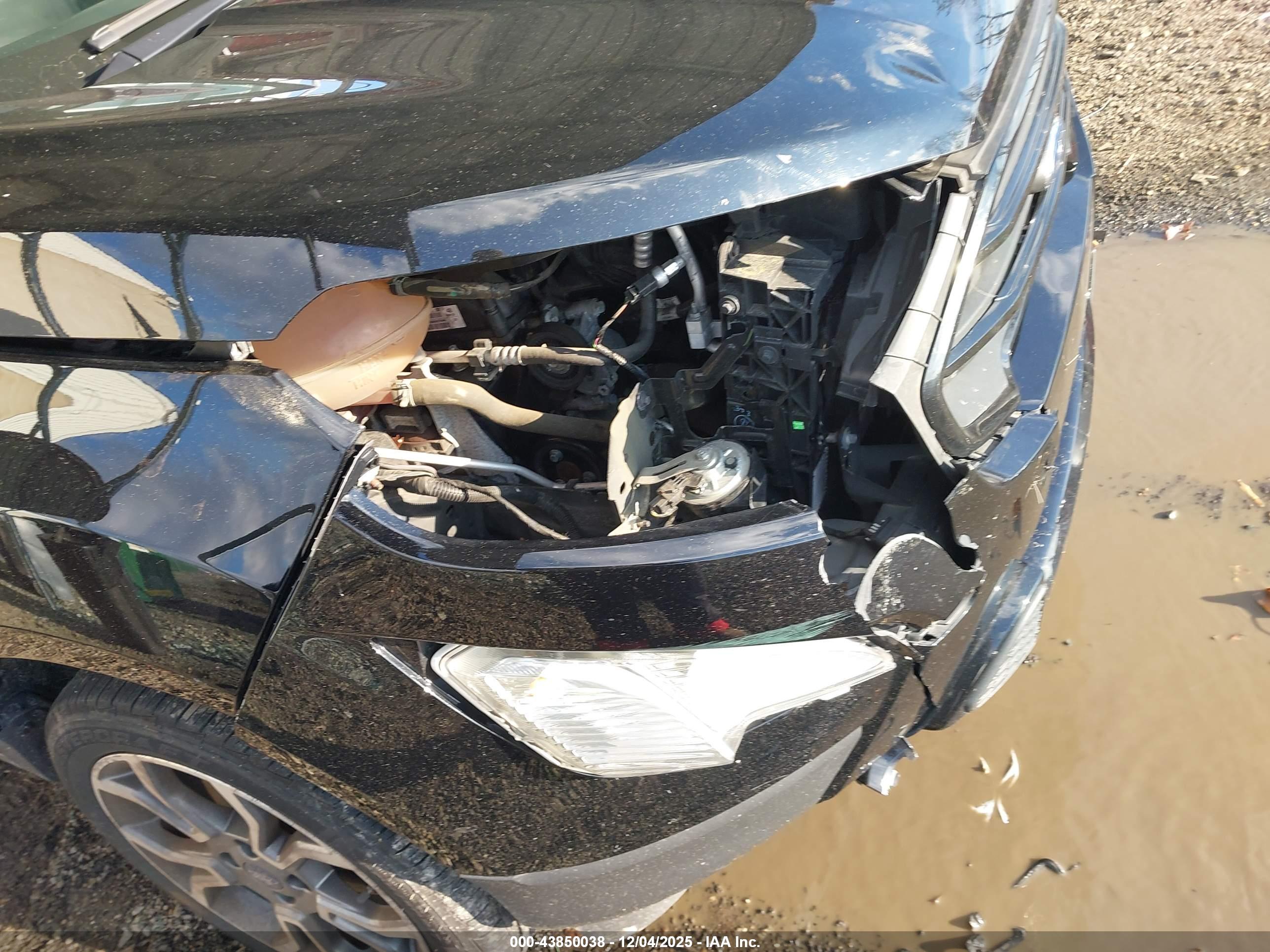 FORD ECOSPORT image 6