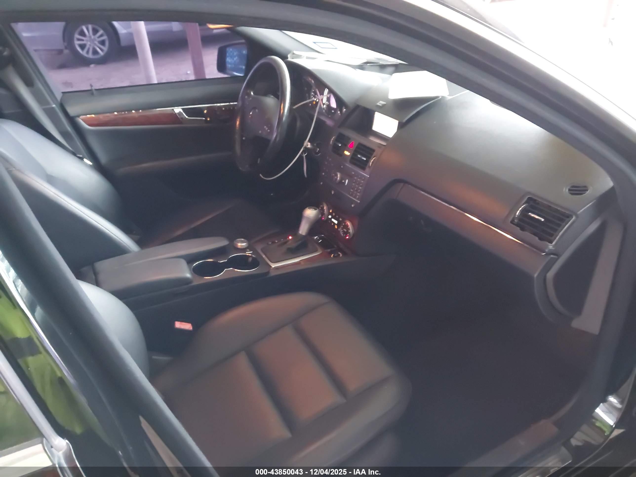 MERCEDES-BENZ C image 5
