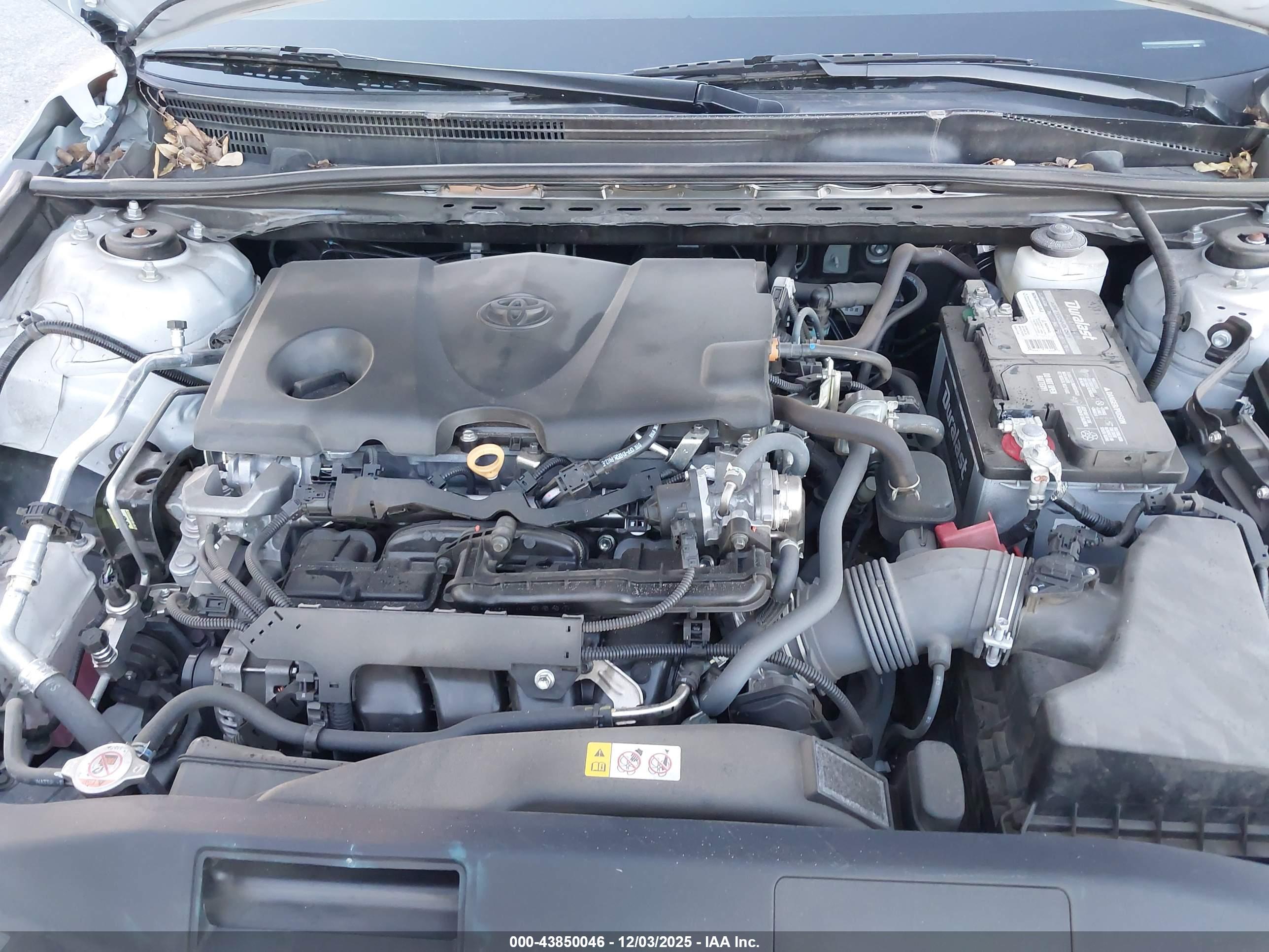 TOYOTA CAMRY image 10