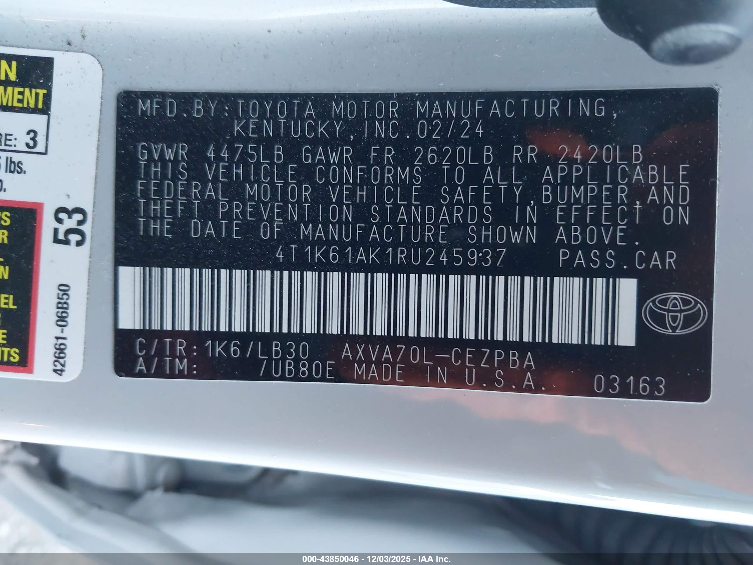 TOYOTA CAMRY image 9
