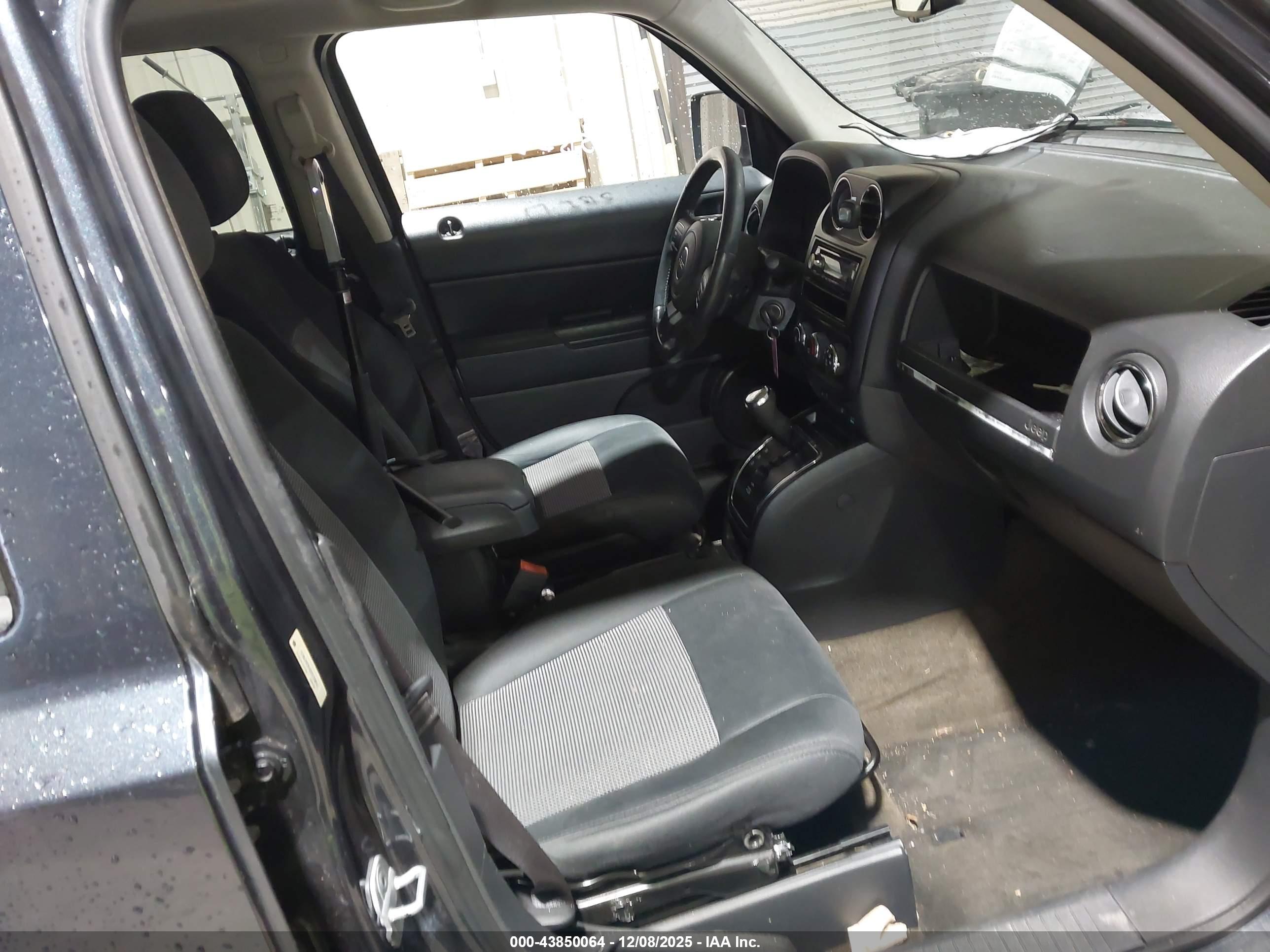 JEEP PATRIOT image 5