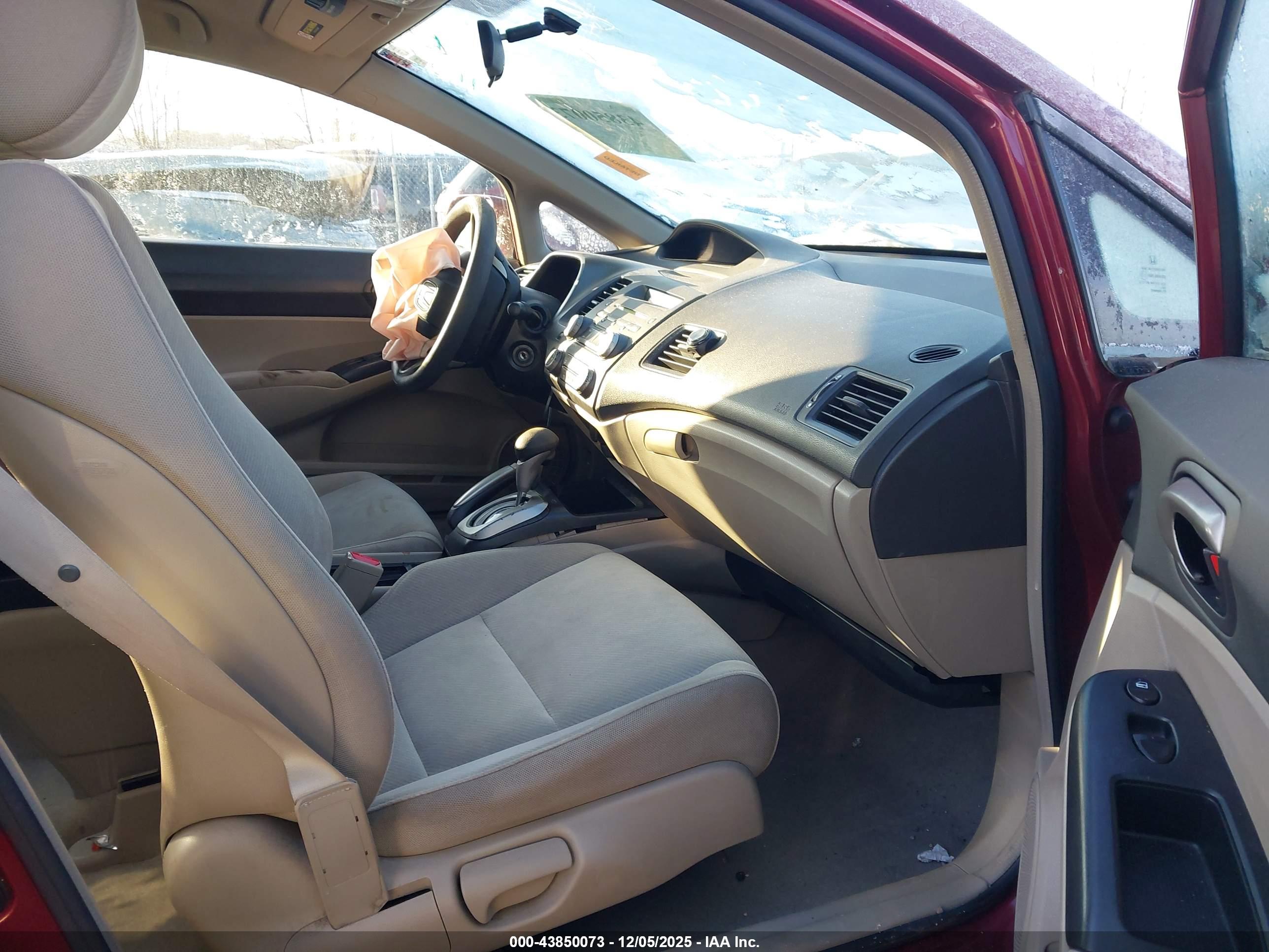 HONDA CIVIC image 5