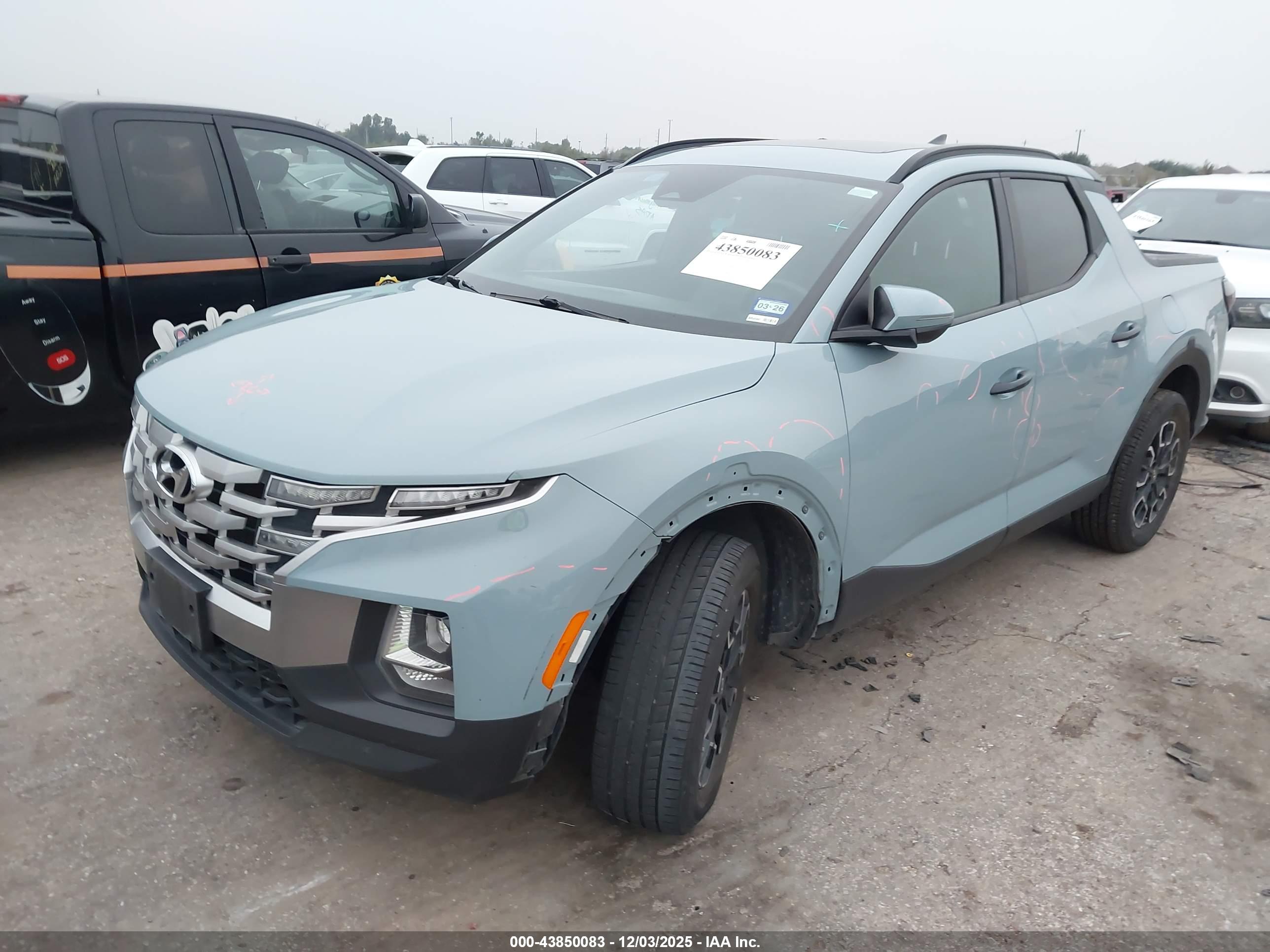 HYUNDAI SANTA image 2