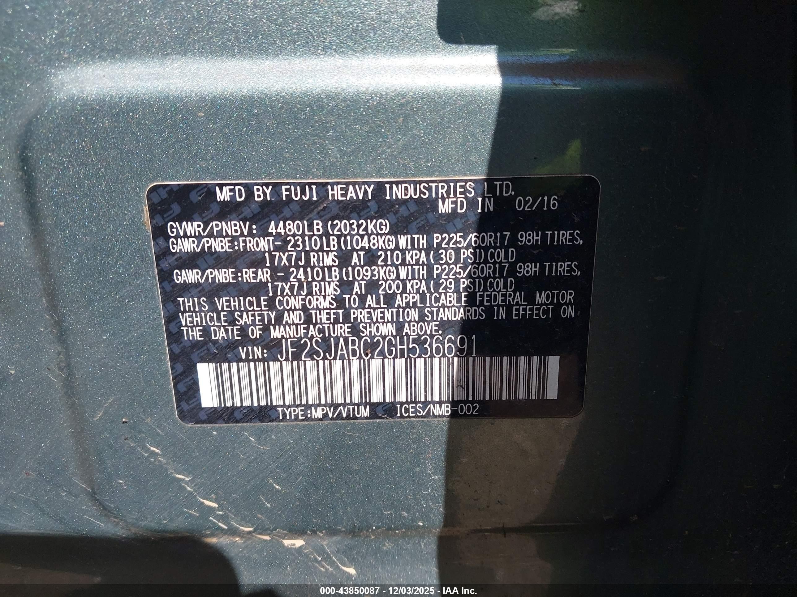 SUBARU FORESTER image 9