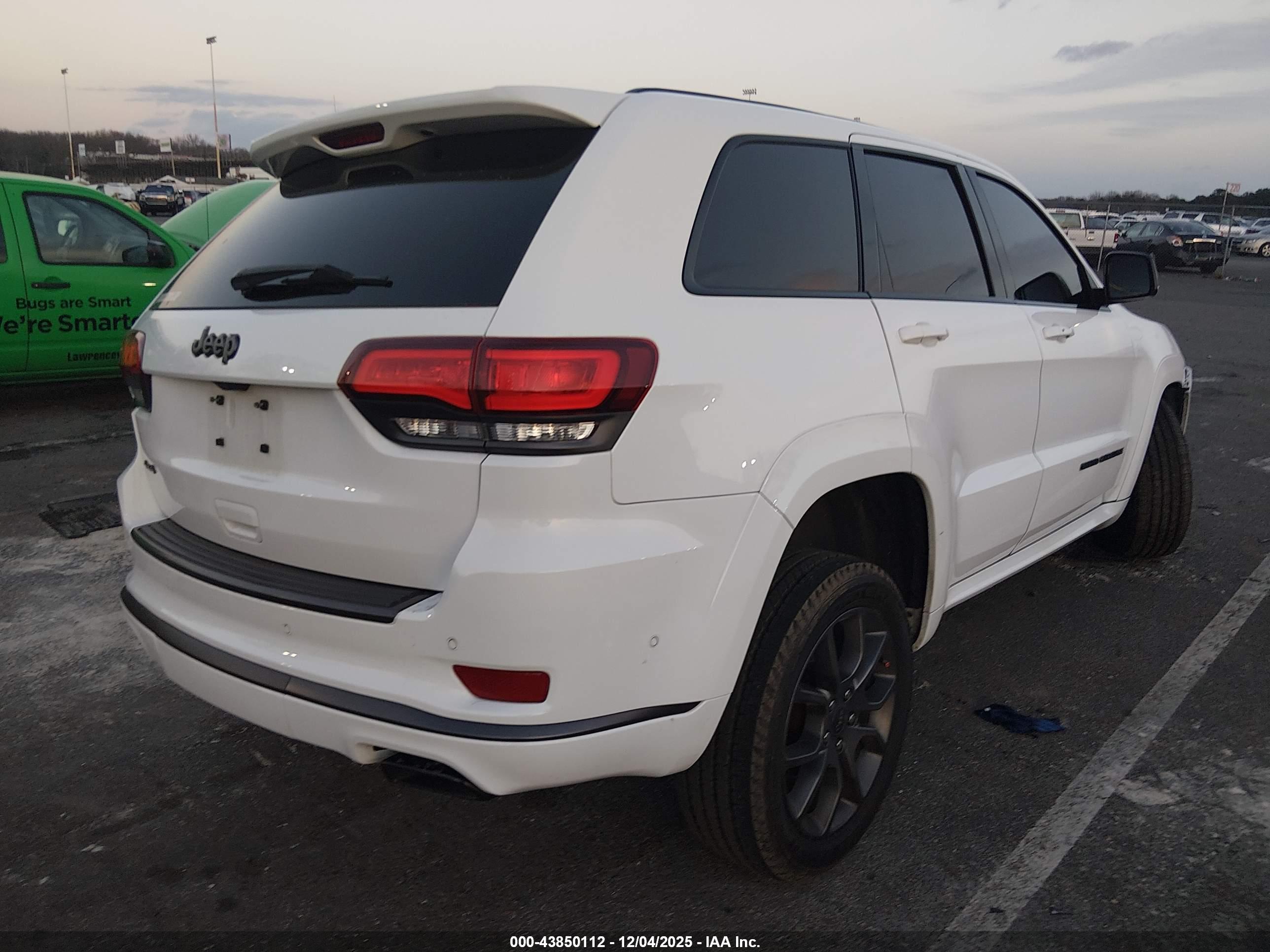 JEEP GRAND image 4