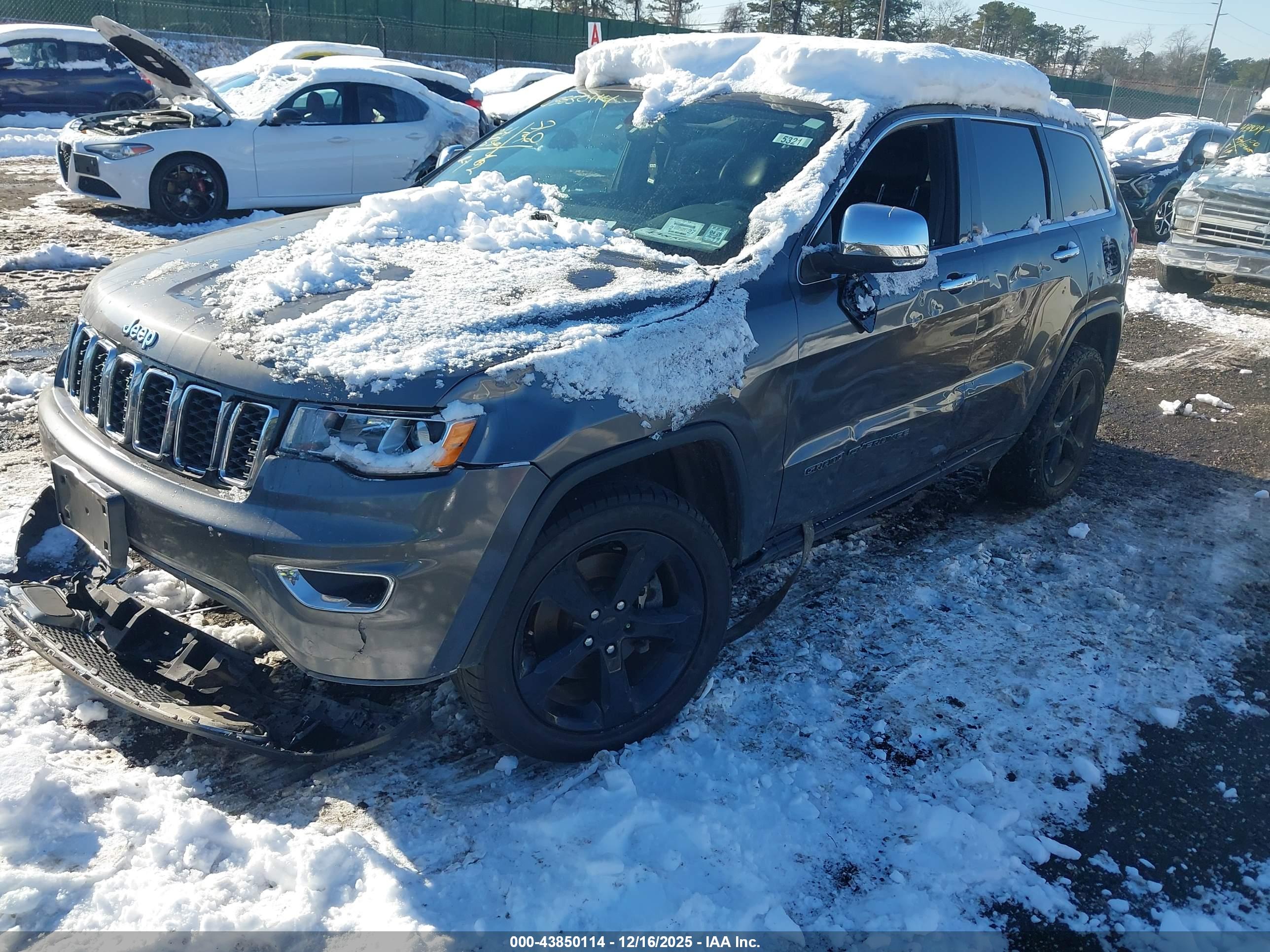 JEEP GRAND image 2