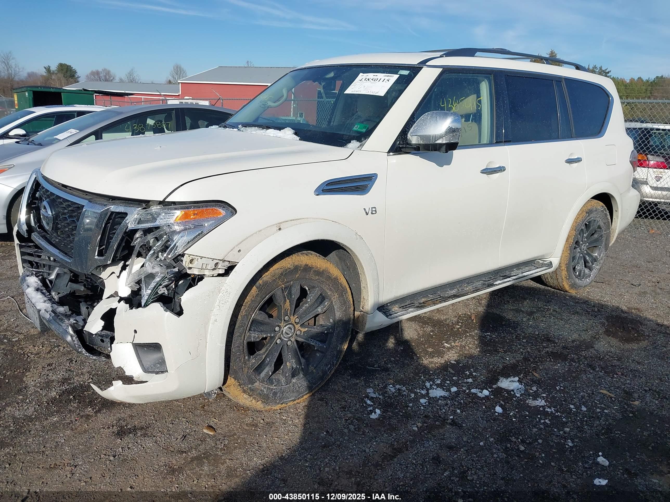 NISSAN ARMADA image 2