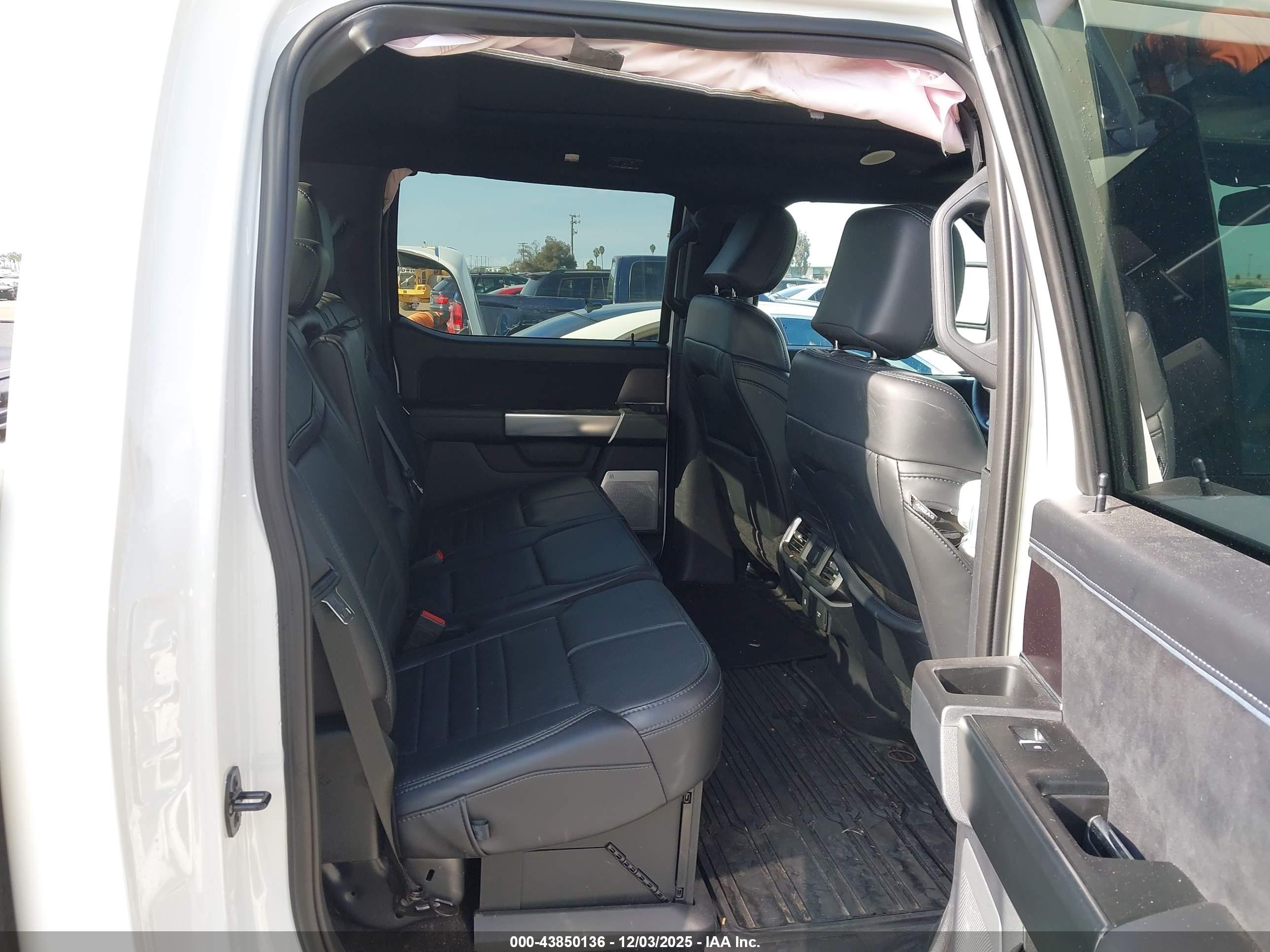 FORD F-150 image 8