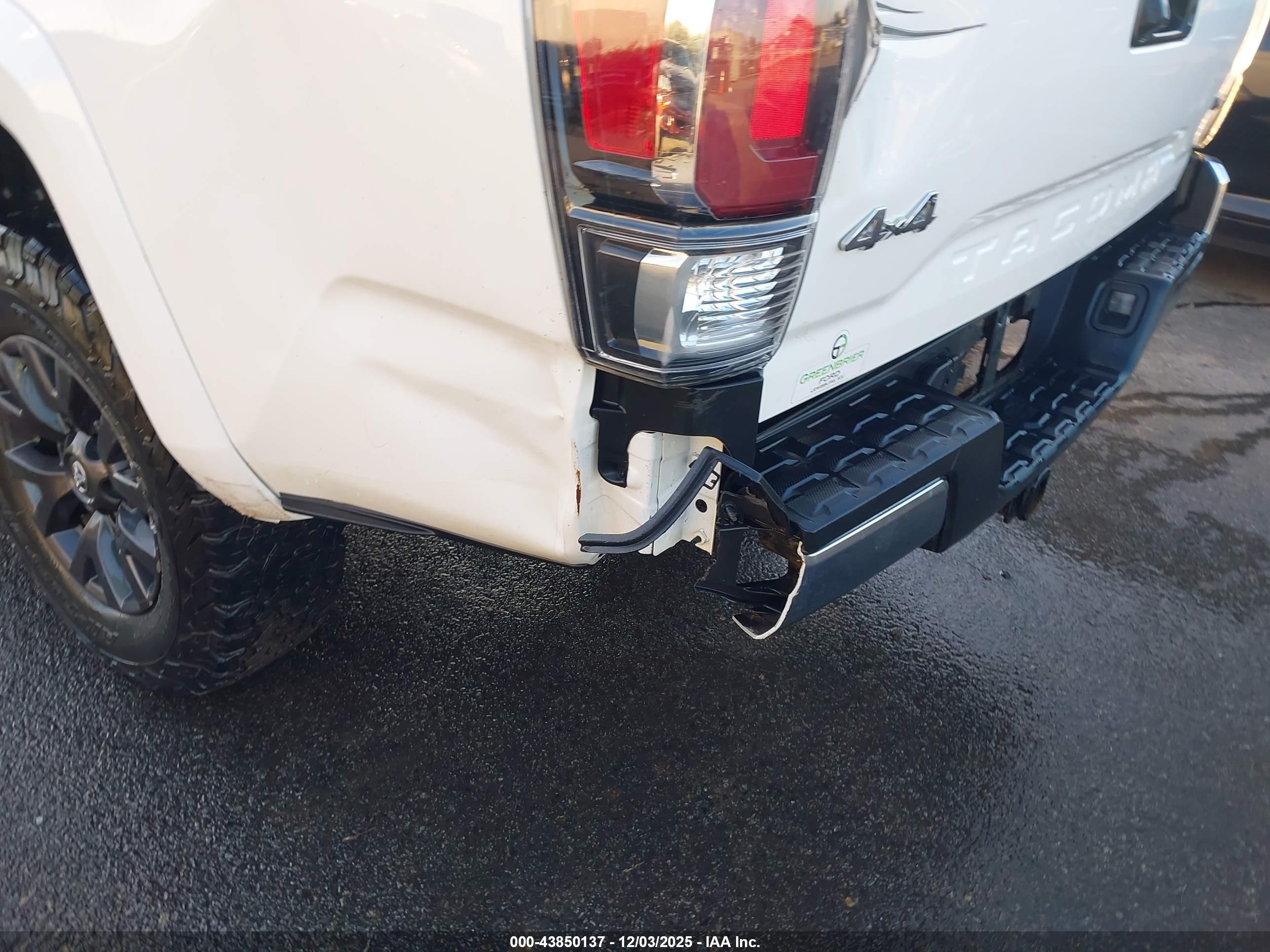 TOYOTA TACOMA image 6