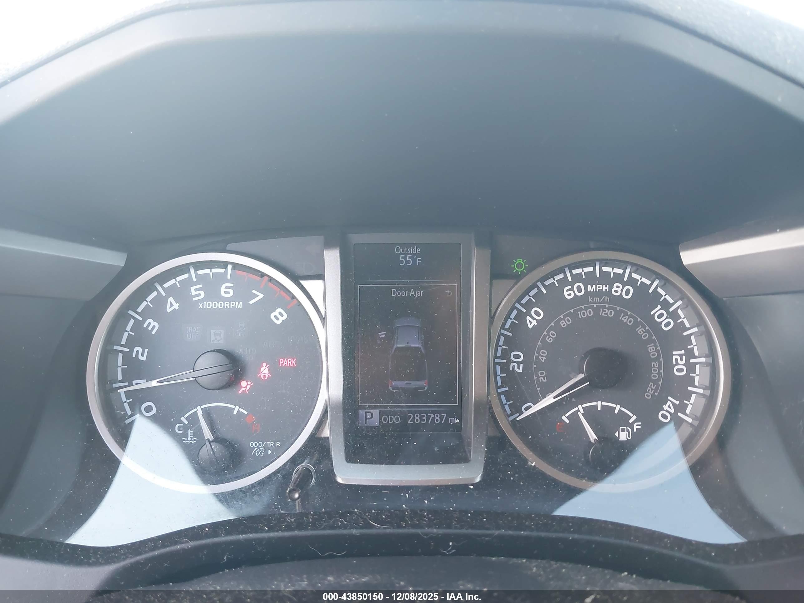 TOYOTA TACOMA image 7