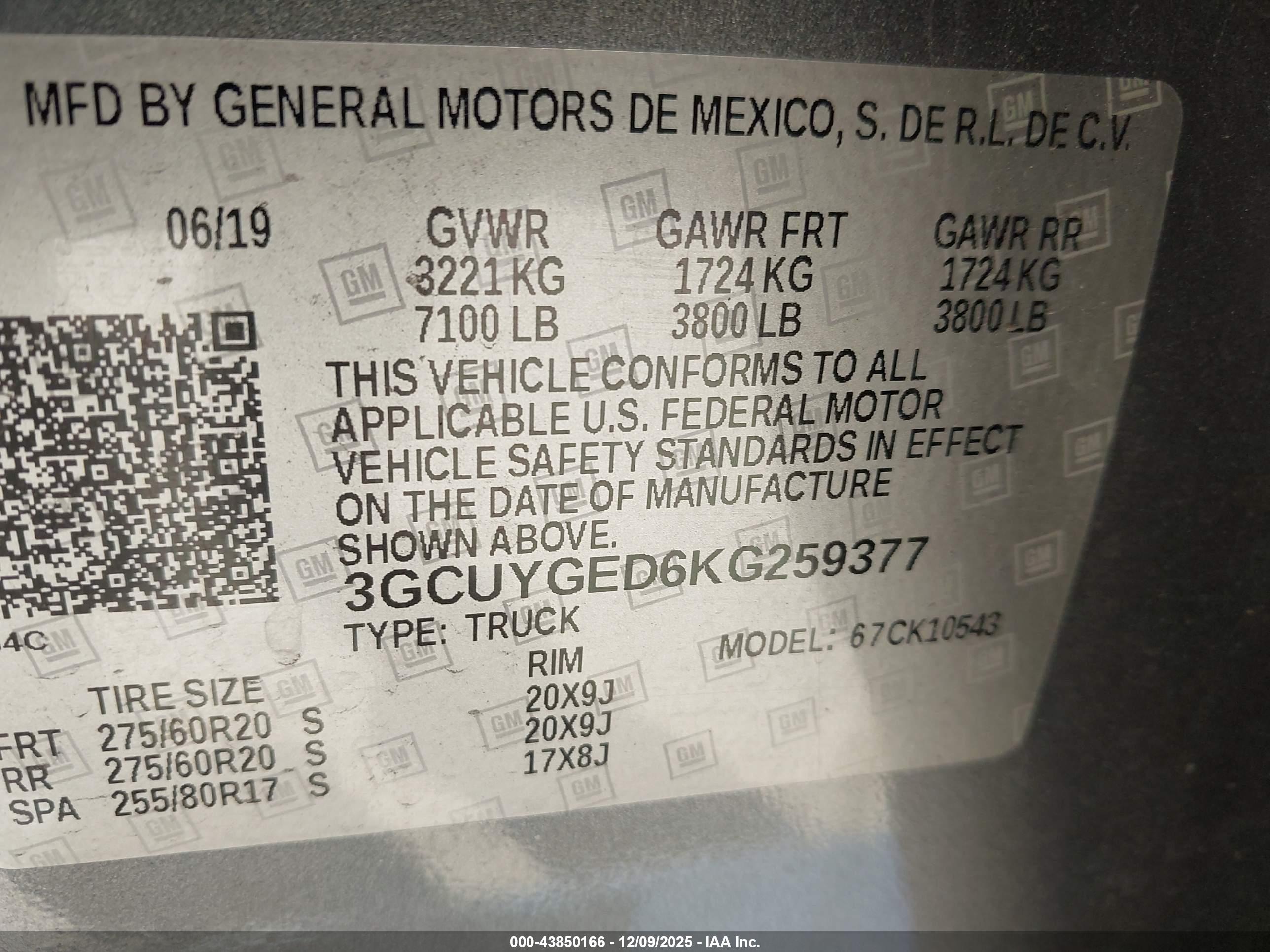 CHEVROLET SILVERADO image 9