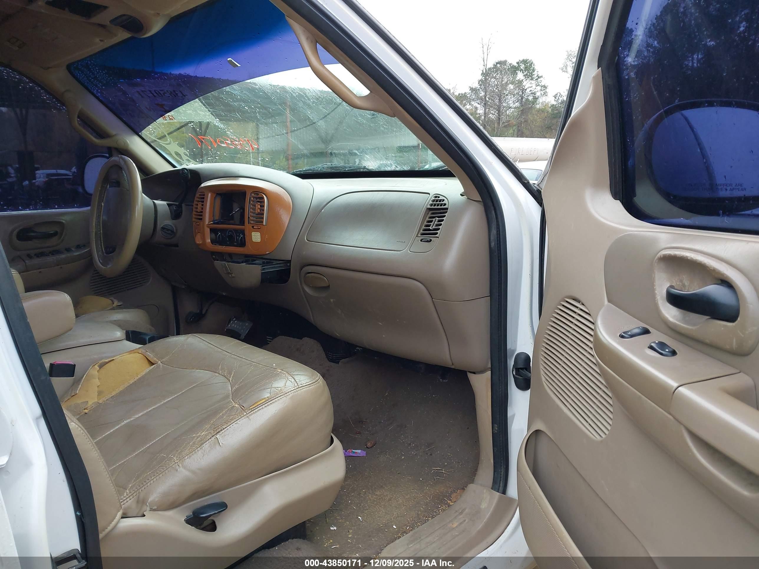 FORD F-150 image 5