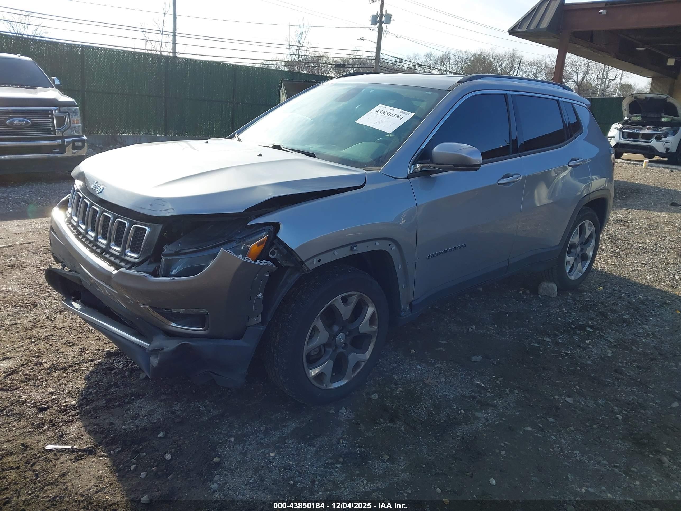 JEEP COMPASS image 2