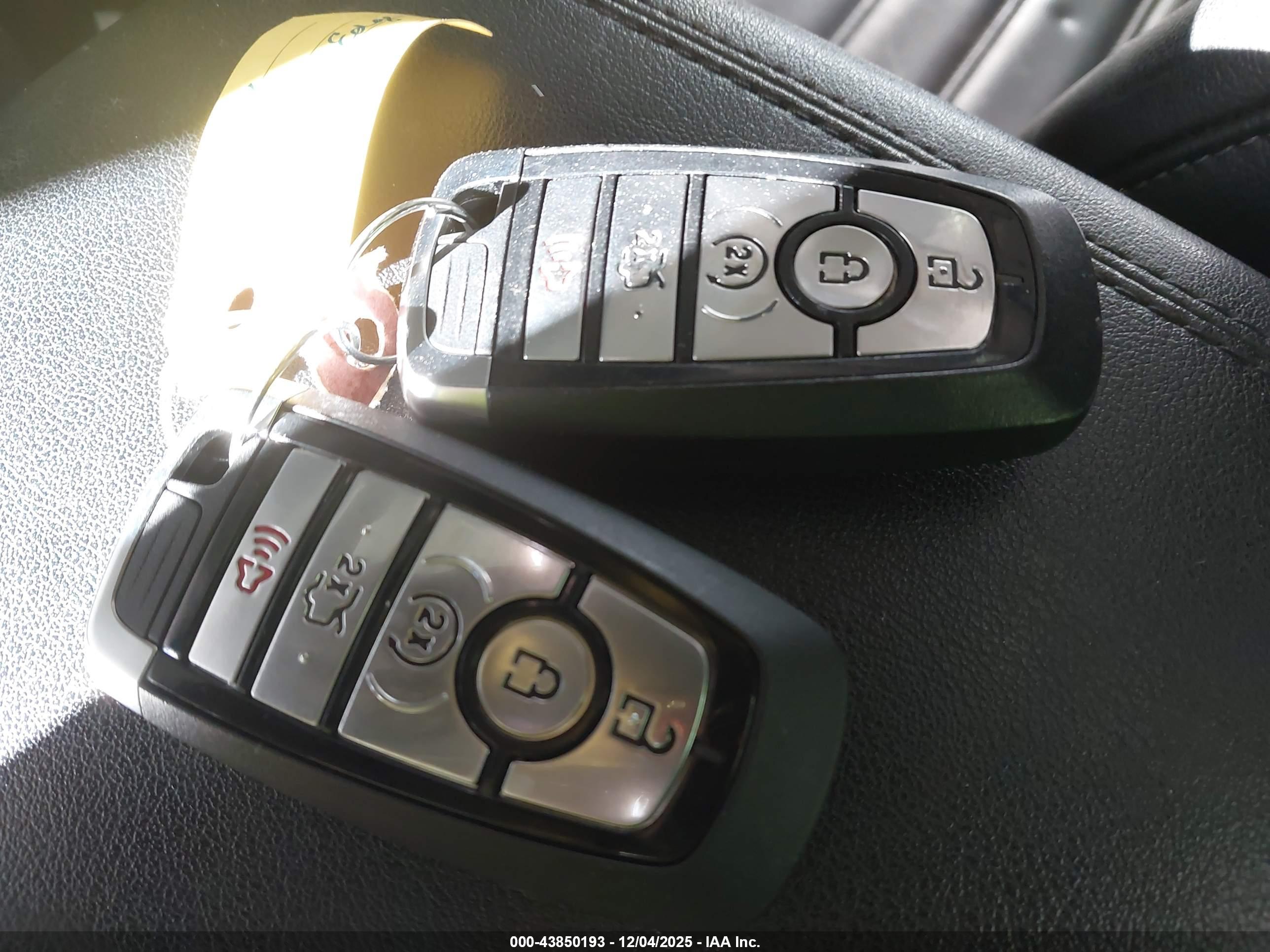 FORD EDGE image 11