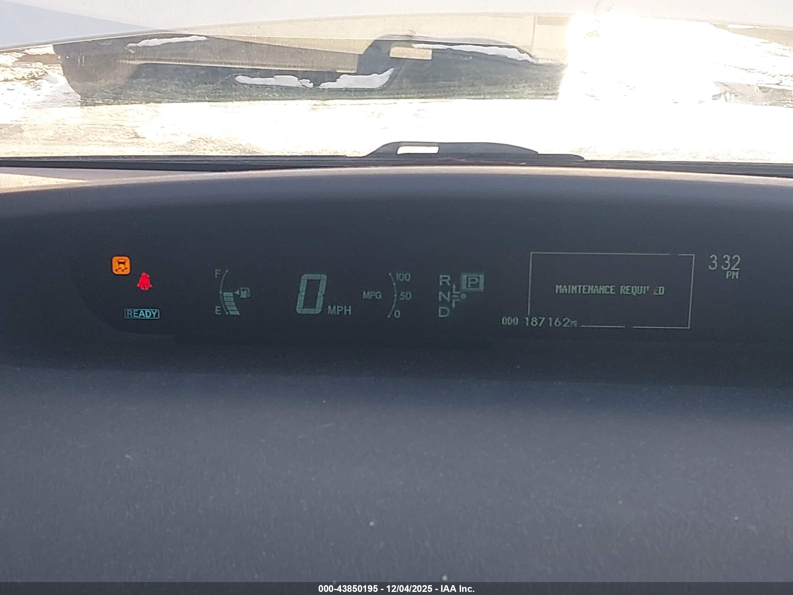 TOYOTA PRIUS image 7