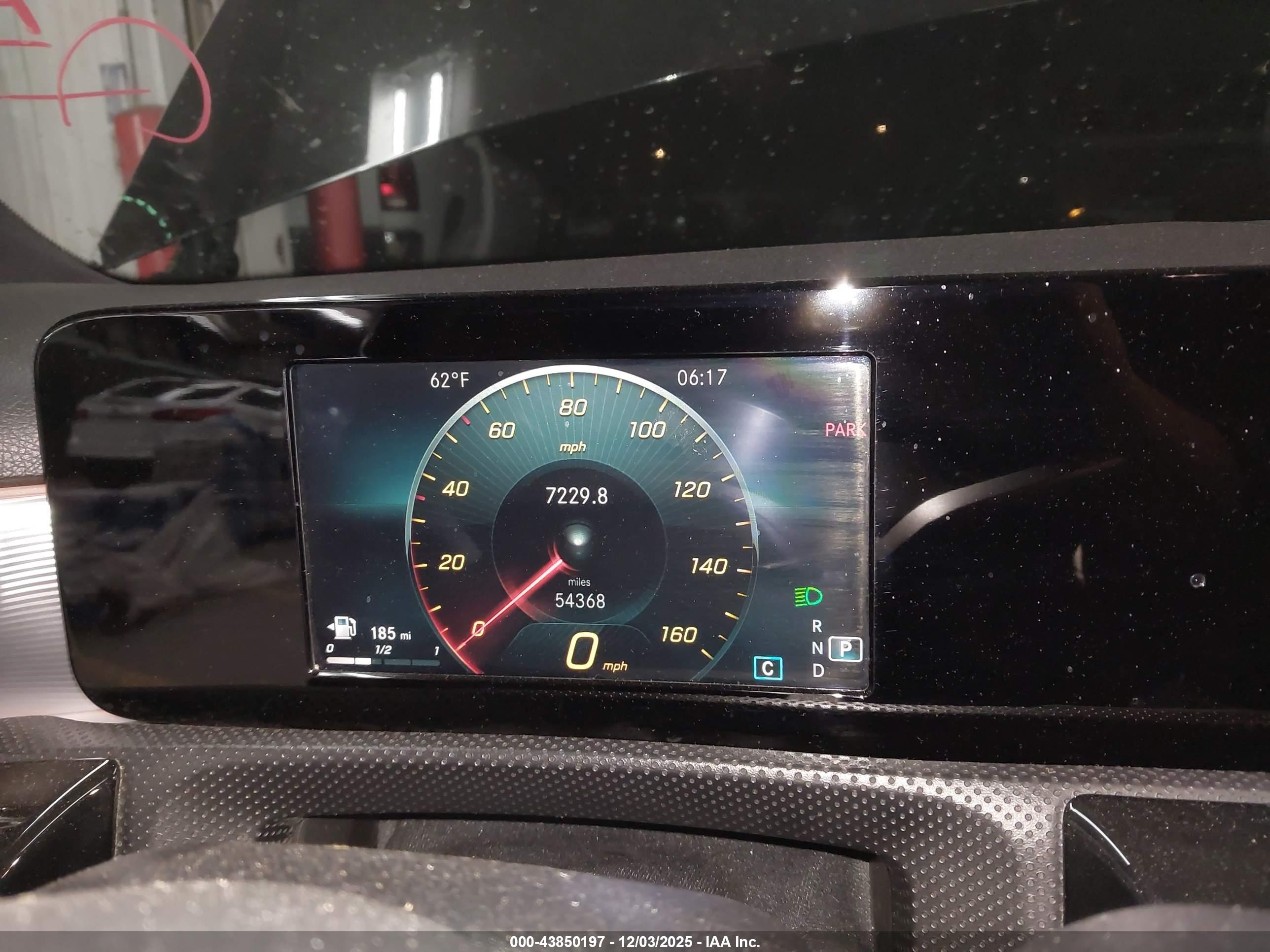 MERCEDES-BENZ A image 7